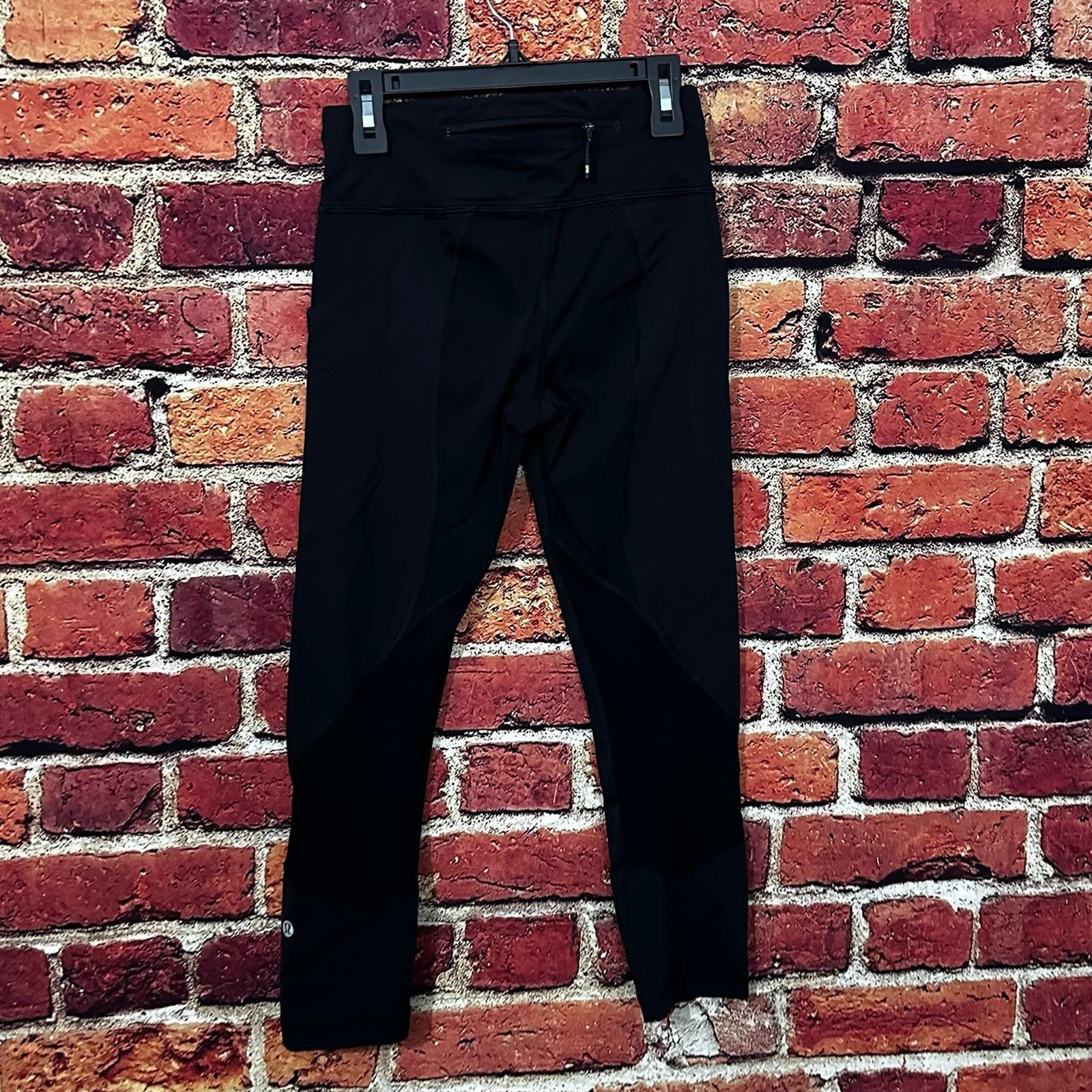Lululemon Black full length Lululemon Leggings size 2 Size 26" / US 2 / IT 38 - 4 Thumbnail
