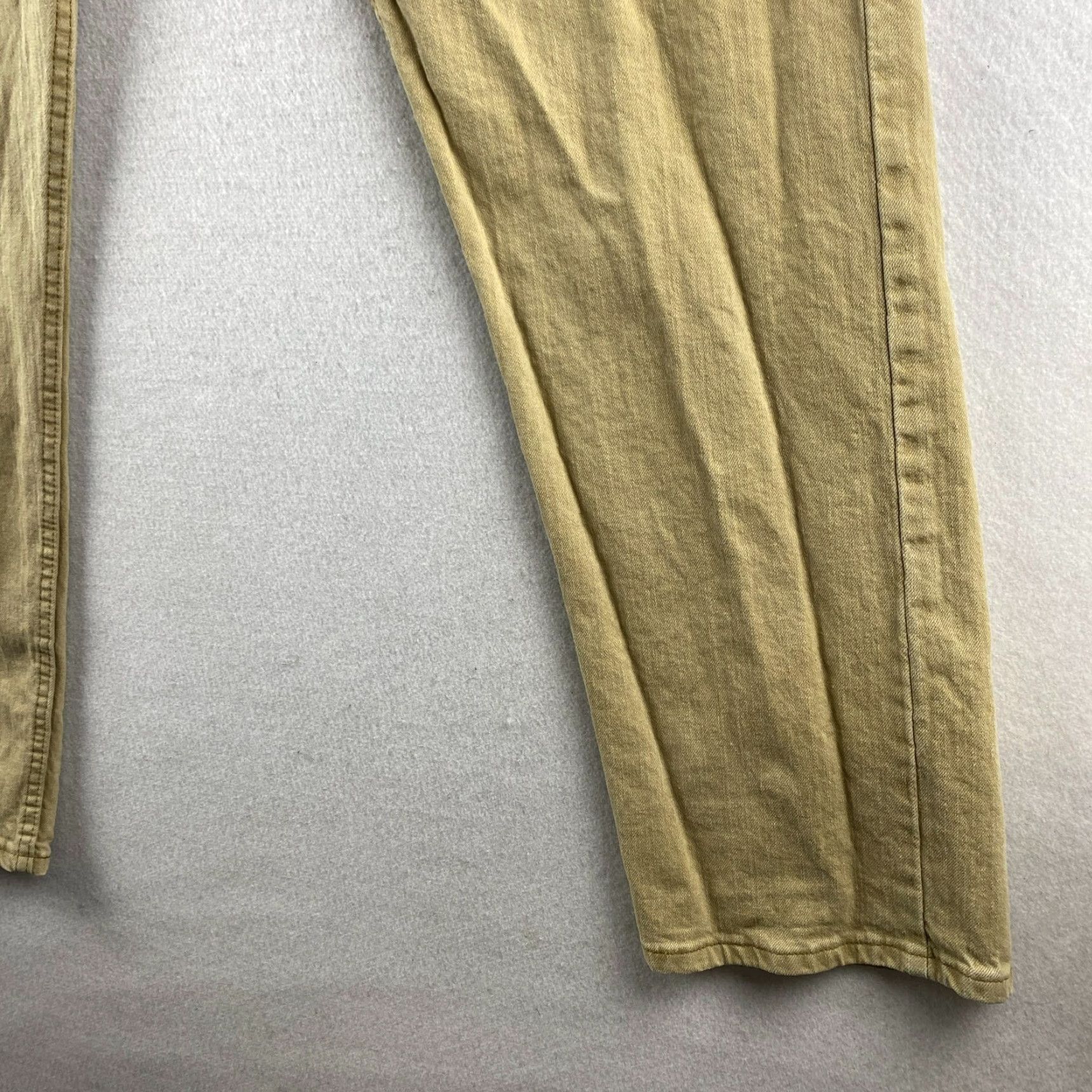 Wrangler Wrangler Jeans Mens 38 Beige Straight Distressed Denim Light Wash Pants Size US 38 / EU 54 - 6 Thumbnail