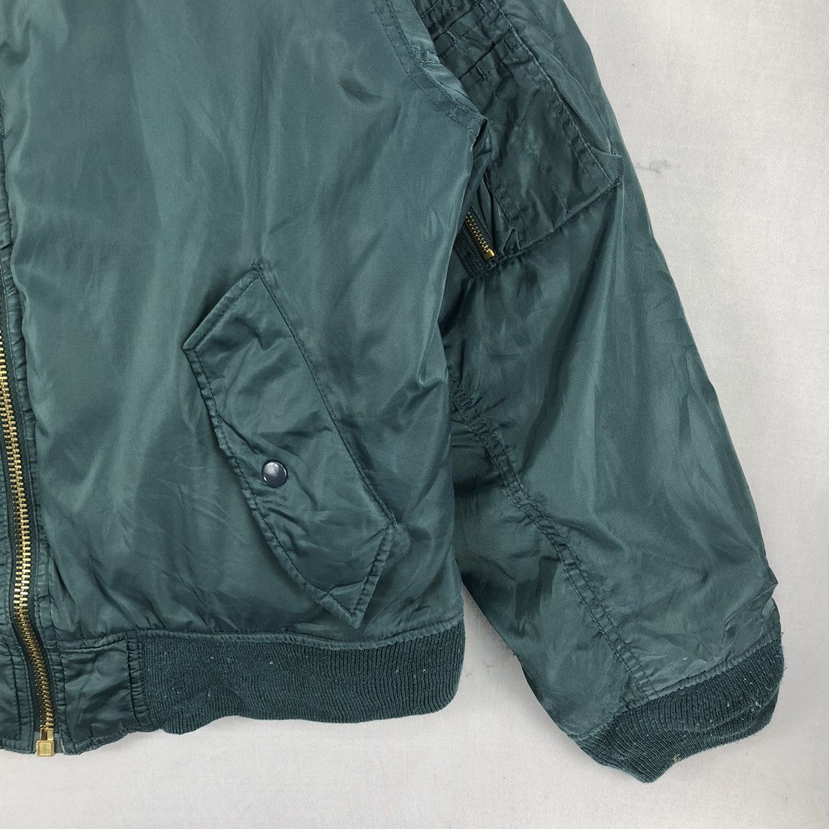 Japanese Brand Vintage Thrashed Bomber Jacket MA-1 Reversible Distressed Size US XL / EU 56 / 4 - 3 Thumbnail
