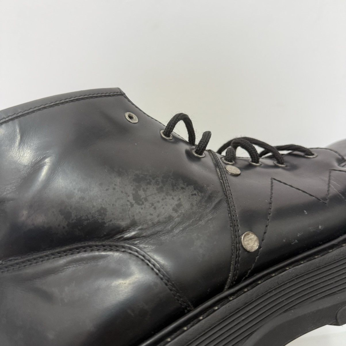 Alexander McQueen Alexander Mcqueen Thread Lace up Boots Size US 9 / EU 42 - 13 Thumbnail