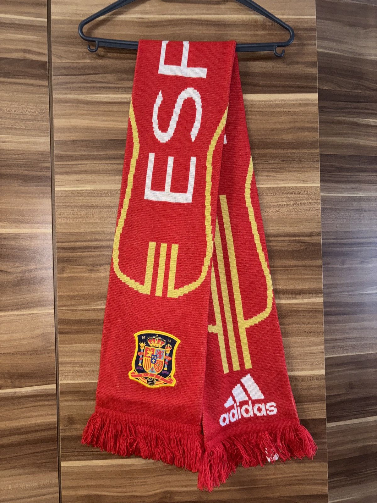 Adidas Adidas Spain National Team Fan Scarf Football Vintage Size ONE SIZE - 1 Thumbnail