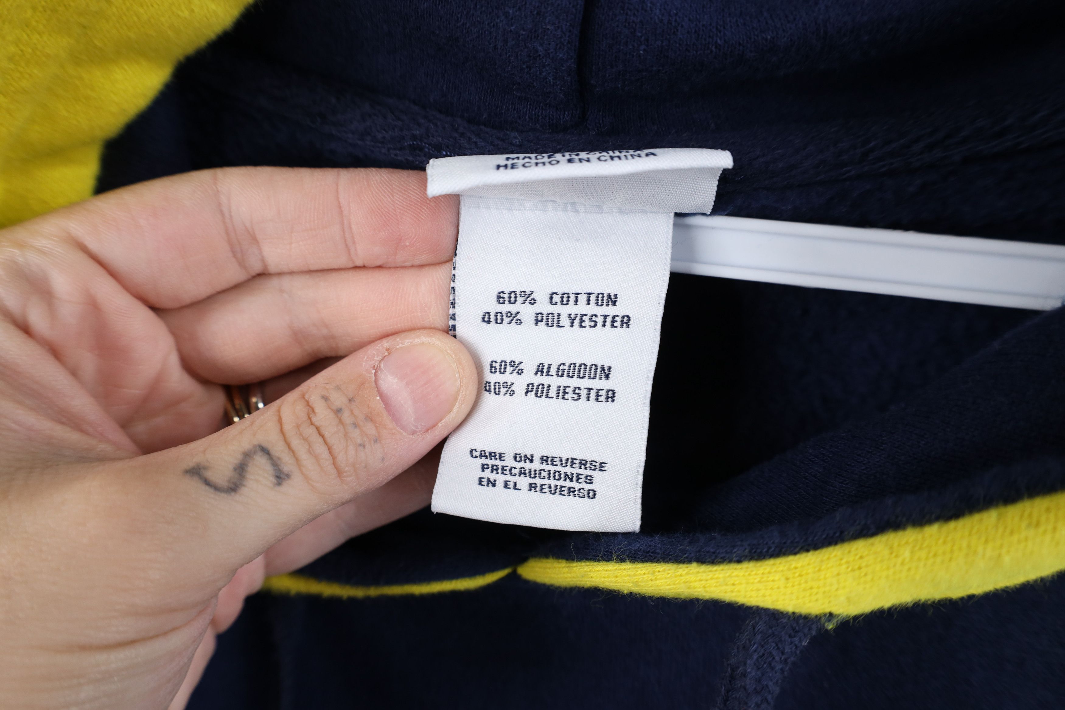 Vintage Vintage Y2K Spell Block M University of Michigan Hoodie Blue Size US XL / EU 56 / 4 - 9 Thumbnail