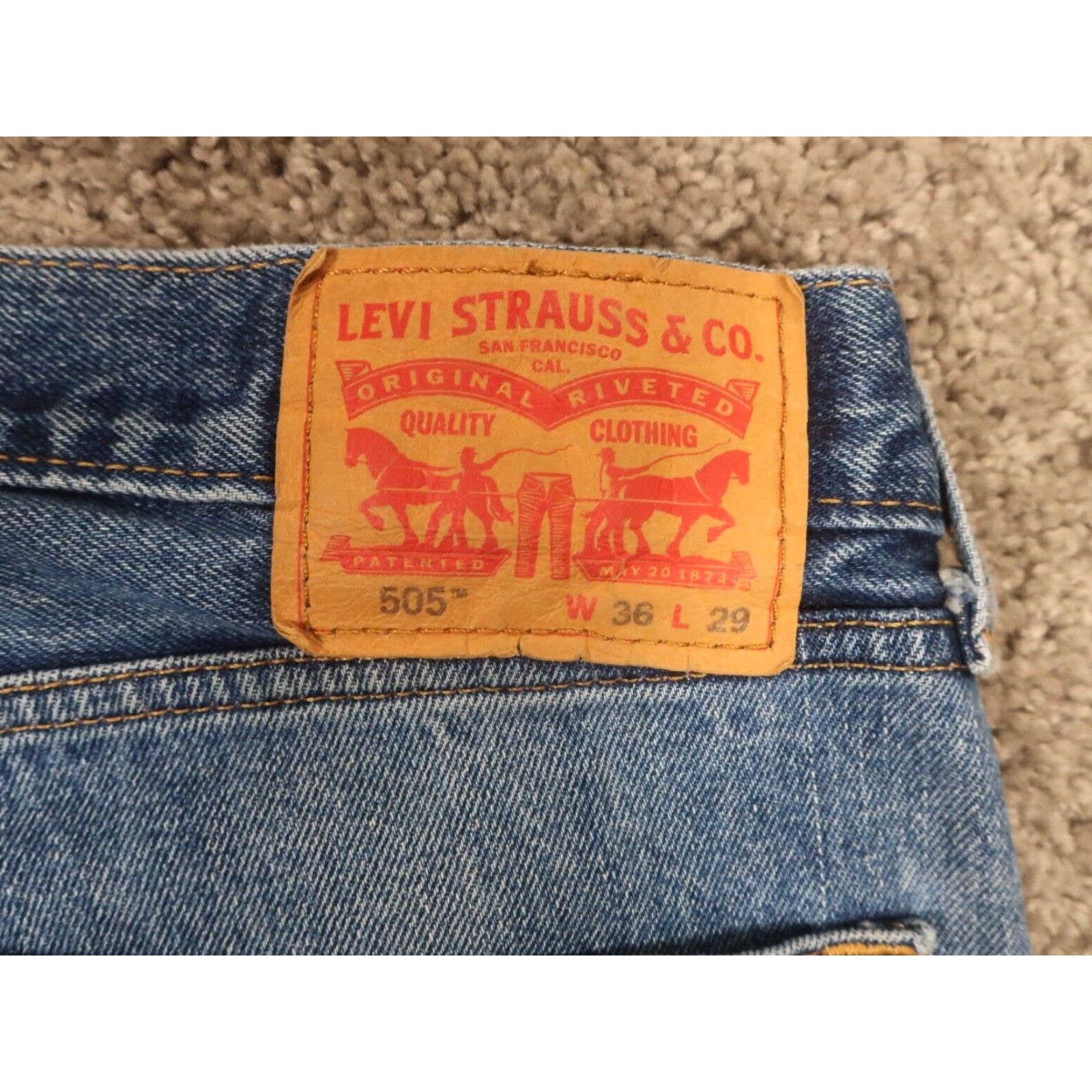 Levi's VINTAGE Levis 505 Jeans 38x29 Blue Denim Regular Fit Straight Leg Jeans Men's Size US 38 / EU 54 - 3 Thumbnail