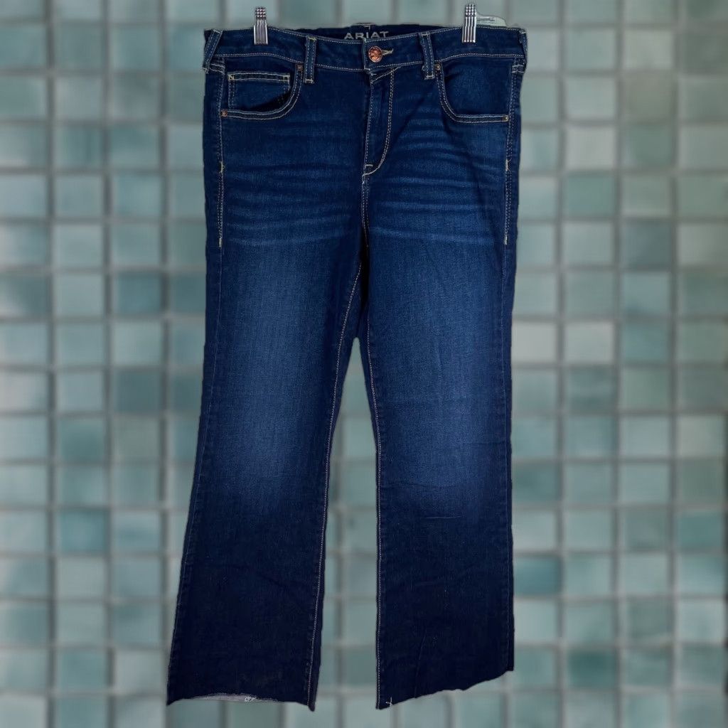 Ariat VINTAGE? No. Ariat Katie Flare Jeans Denim Women’s Size 32 L Blue 32 Inseam Dark Wash Embroidered Logo Western Cowboy 90s Style Womens Size 24" / US 00 / IT 34 - 1 Thumbnail