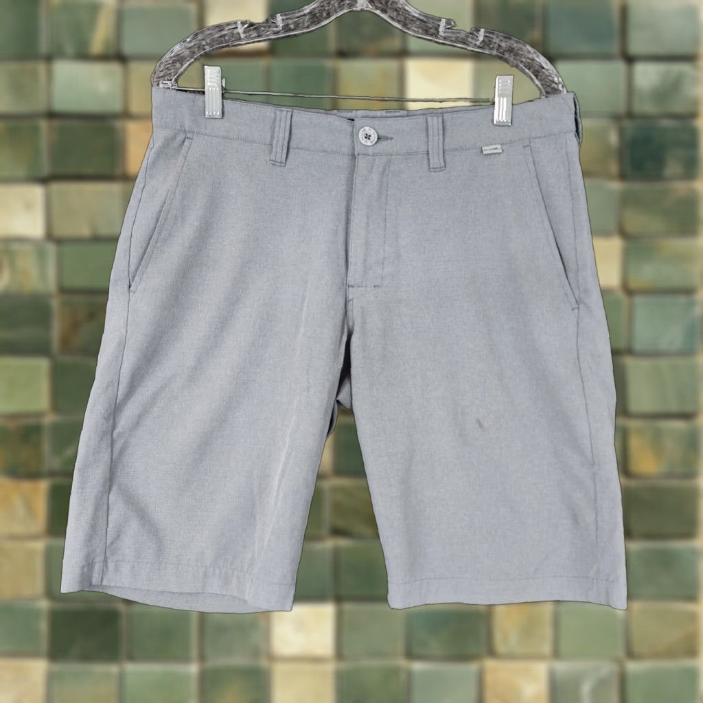 TravisMathew Travis Mathew Mens Chino Shorts Blue Polyester Size 32 Adult Regular Boys? Wait not Boys. End. Size US 32 / EU 48 - 1 Thumbnail