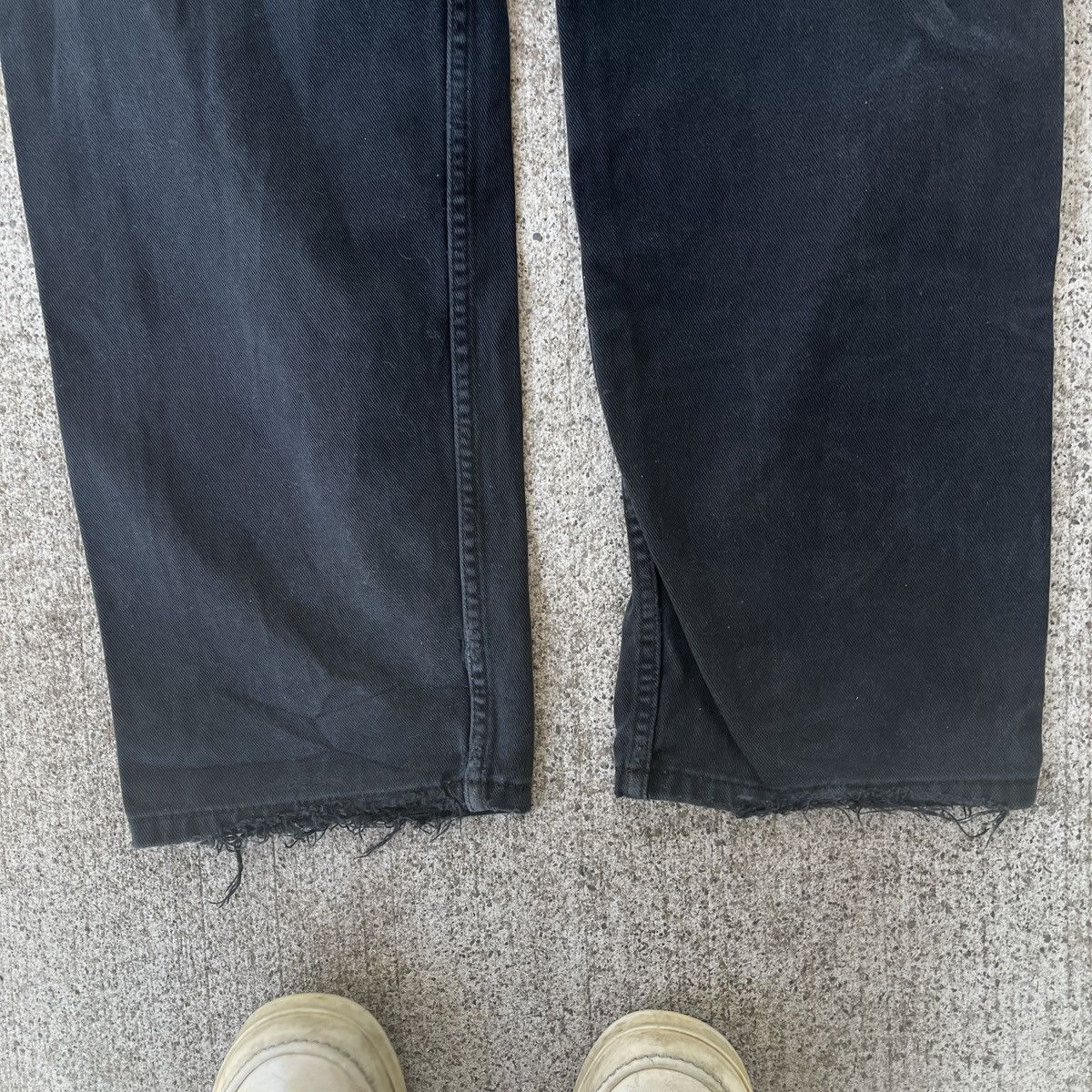 Vintage Vintage Black Distressed Jeans Size 38x32 Easy Fit Size US 38 / EU 54 - 8 Thumbnail