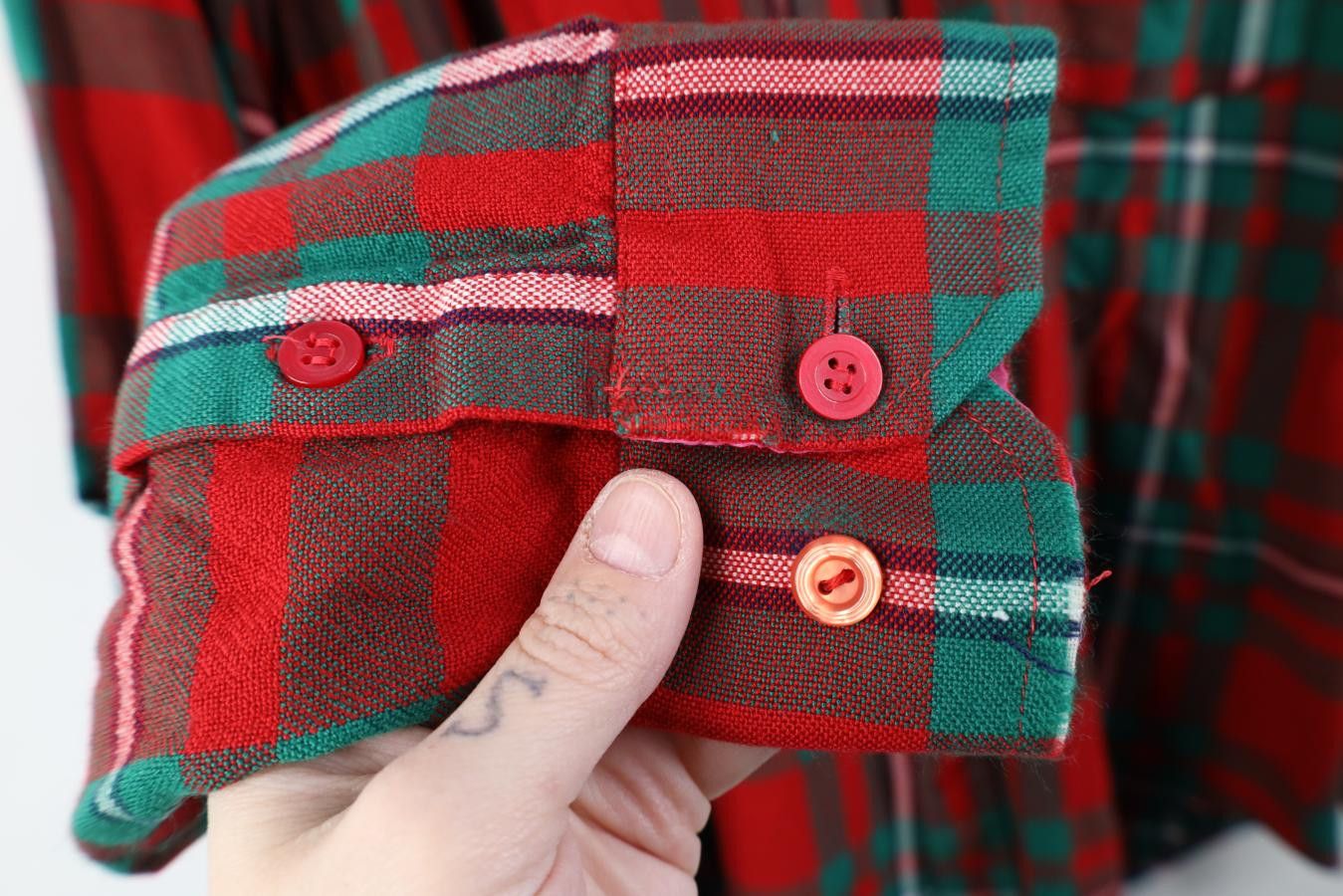 Vintage Vintage 70s 80s Streetwear Knit Collared Button Shirt Plaid Size US L / EU 52-54 / 3 - 12 Thumbnail
