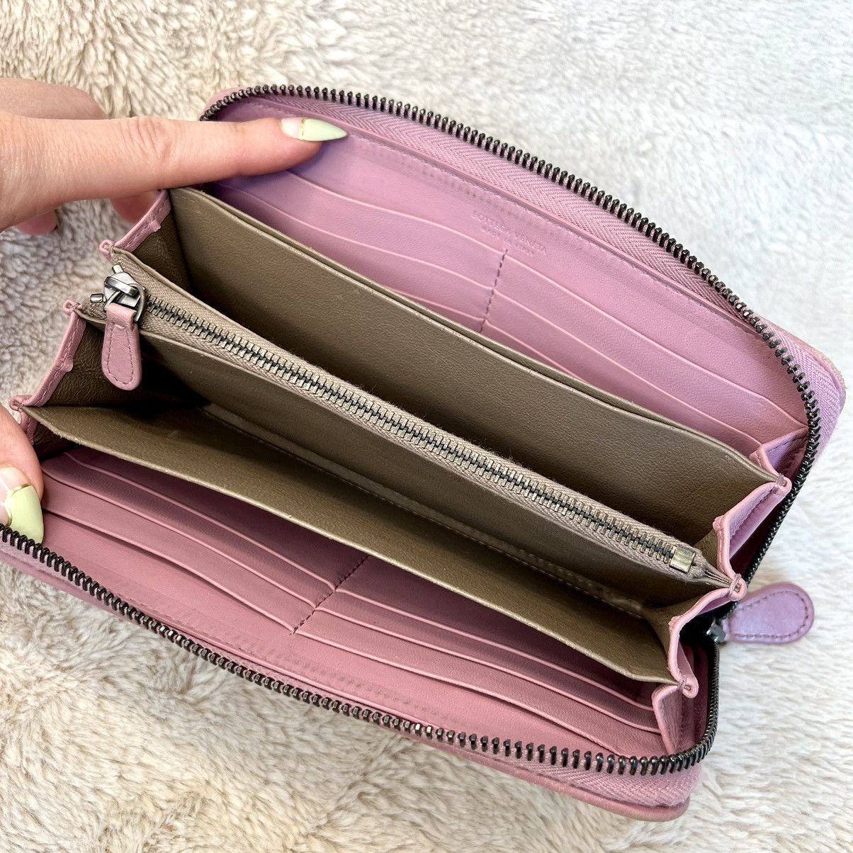 Bottega Veneta Bottega Veneta Nappa Intrecciato Pink Zippy Long Wallet Size ONE SIZE - 11 Thumbnail