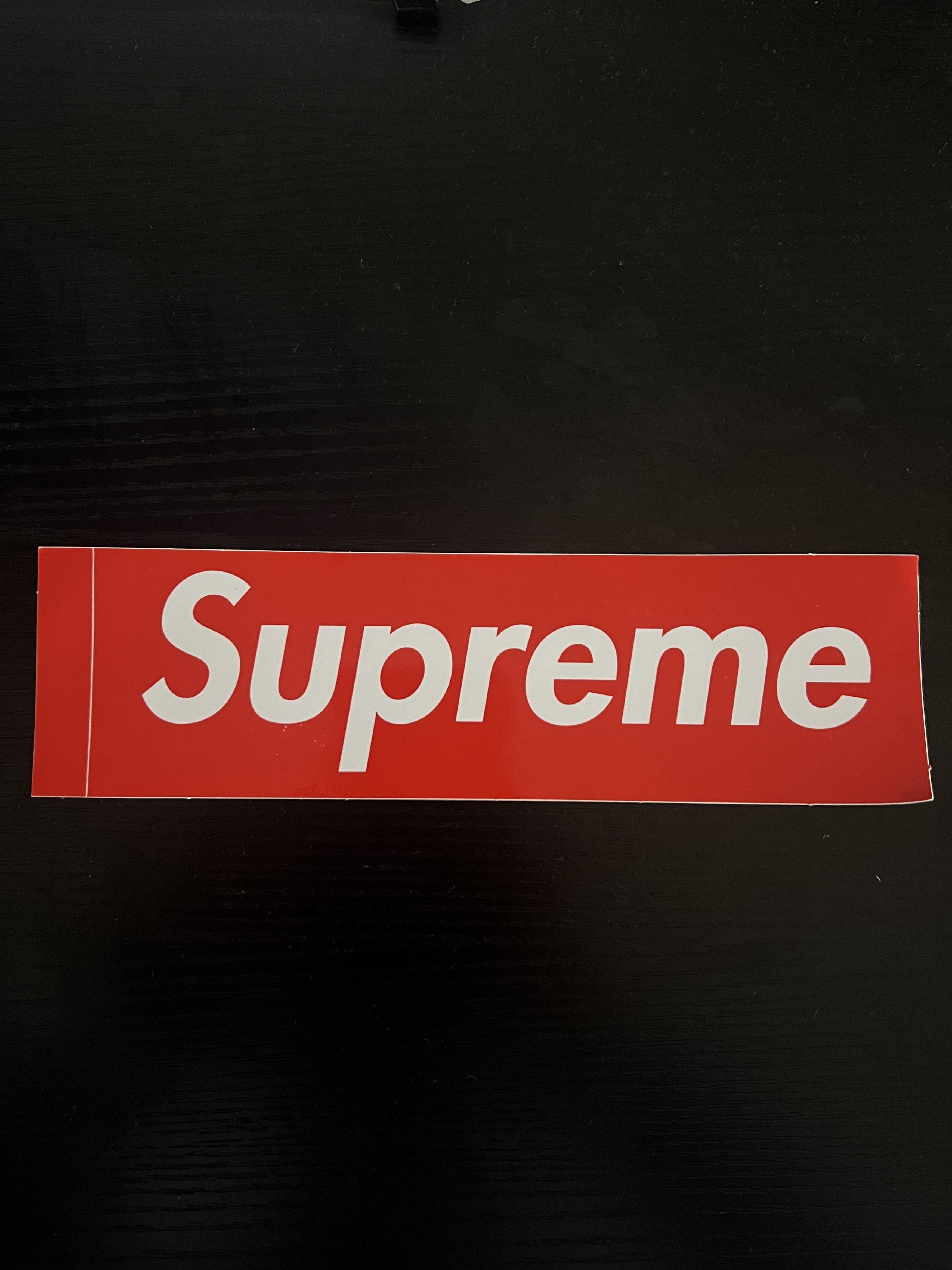 Supreme Supreme World Famous Crewneck Size US M / EU 48-50 / 2 - 6 Thumbnail