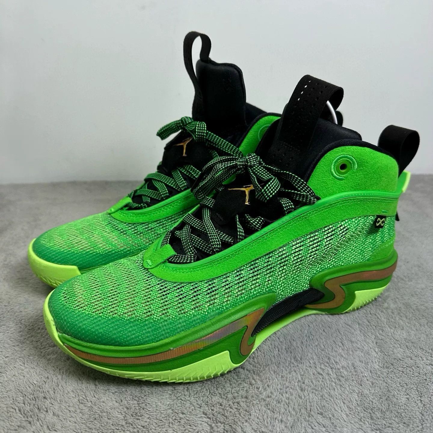 Nike Nike Green Lowtop Sneakers 36 Men Size US 5 / EU 37 - 1 Thumbnail