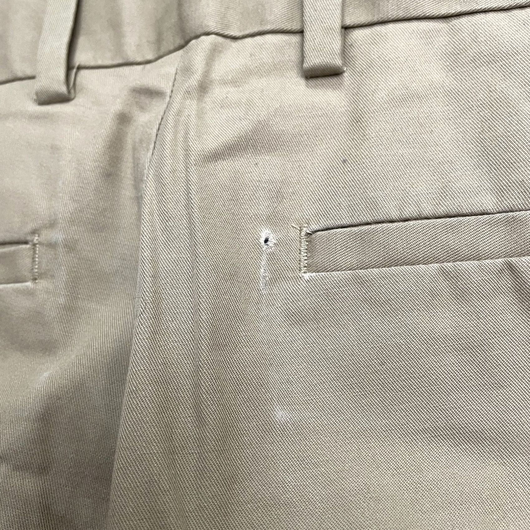 Banana Republic Banana Republic Slim Fit Chino Pants Mens 30x32 Brown 100% Cotton Size US 30 / EU 46 - 6 Thumbnail