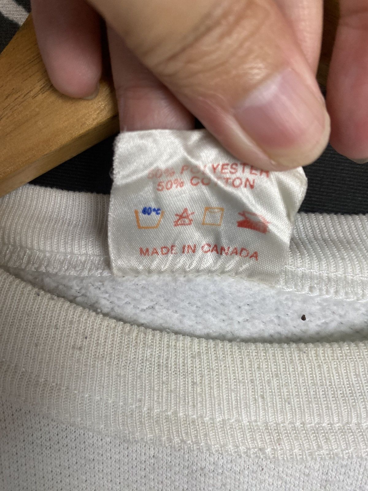 Vintage Vintage Canada Sweatshirt Size US S / EU 44-46 / 1 - 10 Thumbnail