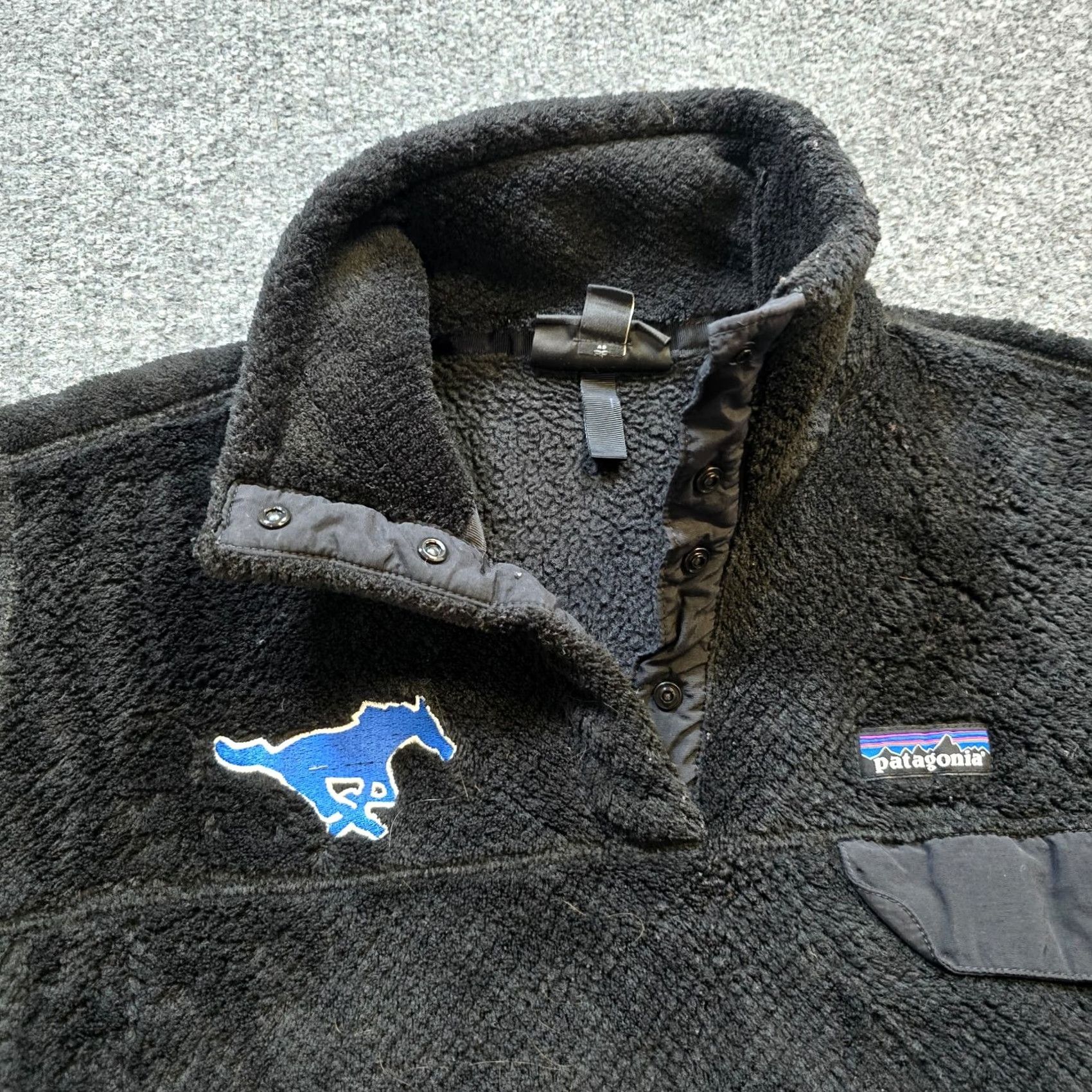 Patagonia Patagonia Sweater Womens Size Large Black Re-Tool Snap T Mustang Horse Casual Jacket Size L / US 10 / IT 46 - 2 Thumbnail