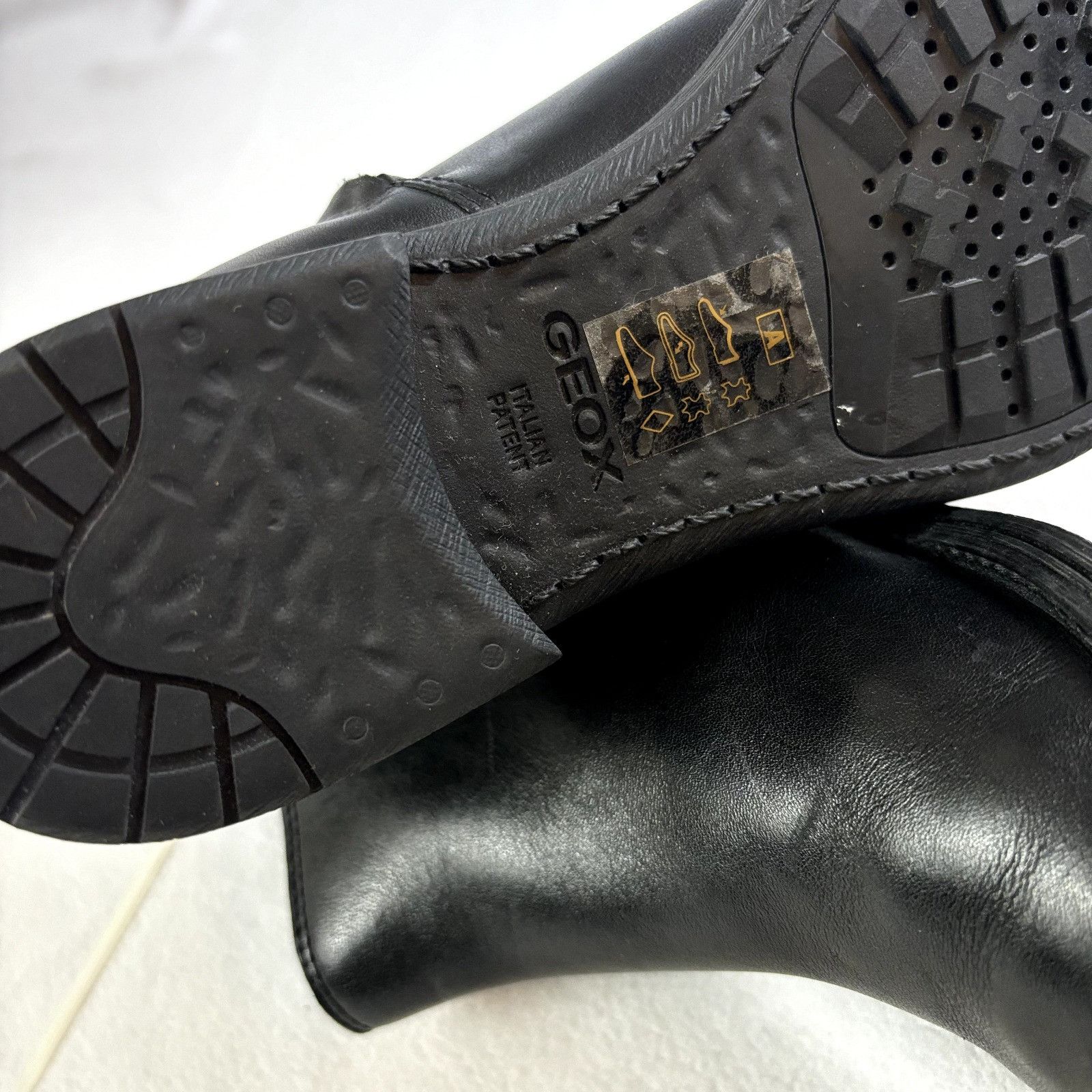 Geox GEOX Sz 6US 36EU Womens Ankle Boots Italian Patent Leather S Size US 6 / IT 36 - 7 Thumbnail
