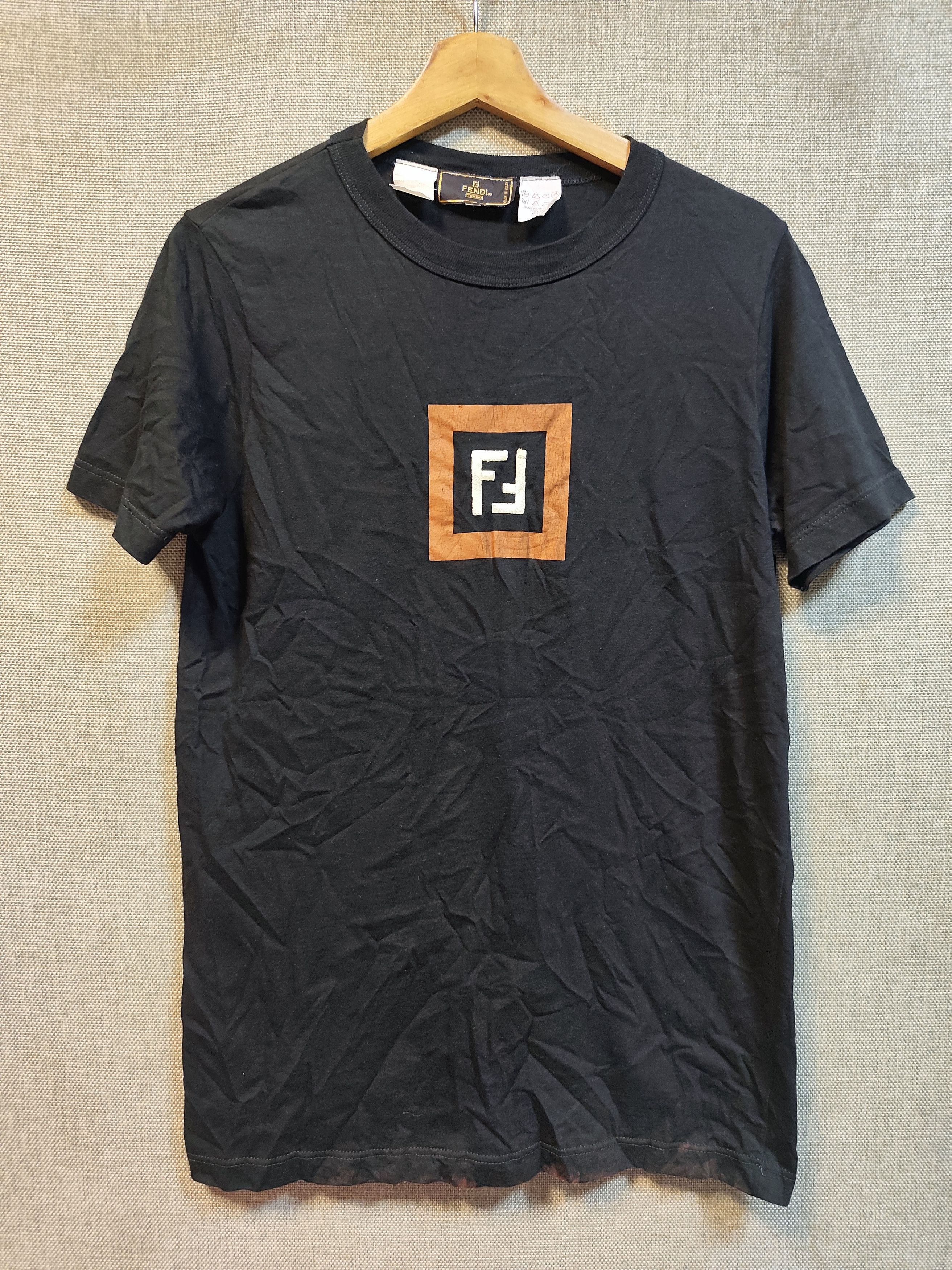 Fendi Fendi embroidered tee Size US S / EU 44-46 / 1 - 1 Thumbnail