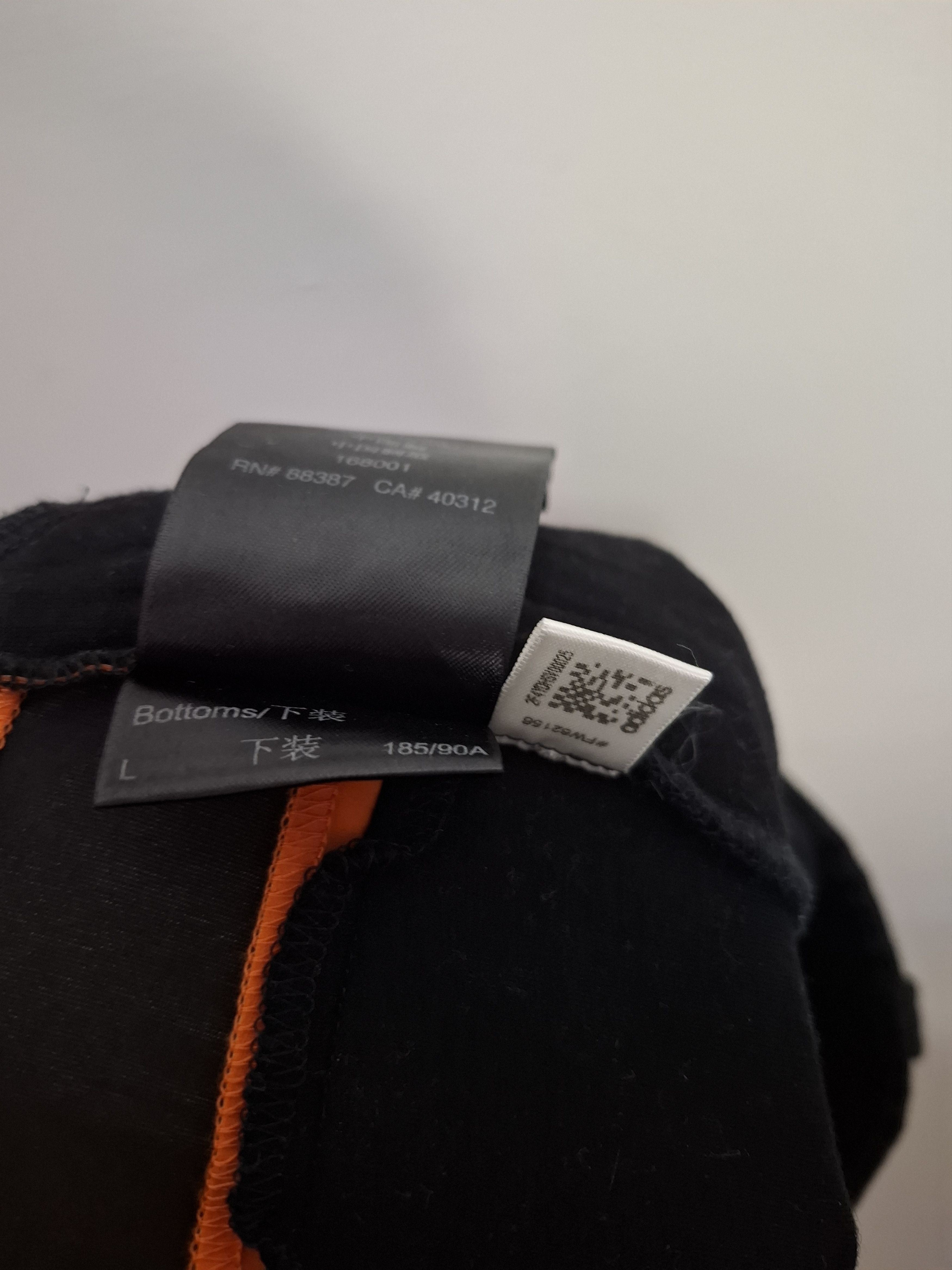 Y-3 Adidas Y-3 yohji yamamoto Size US 34 / EU 50 - 8 Thumbnail