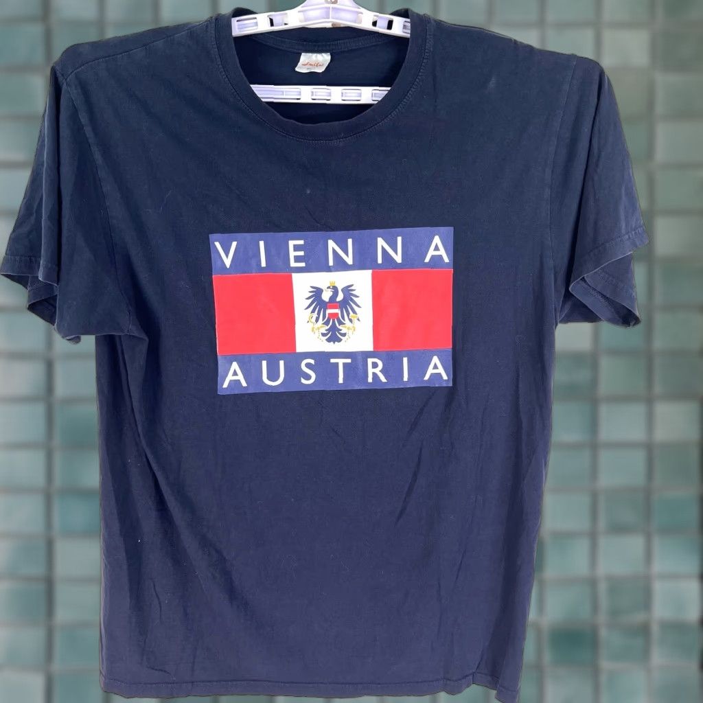 Vintage Austrian Flag T-Shirt Vienna Austria Adult Medium Size Short Sleeve Navy Size US M / EU 48-50 / 2 - 1 Thumbnail