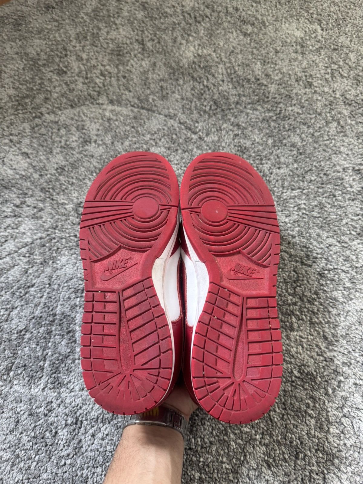 Nike Nike dunk low red gum Size US 9.5 / EU 42-43 - 12 Thumbnail