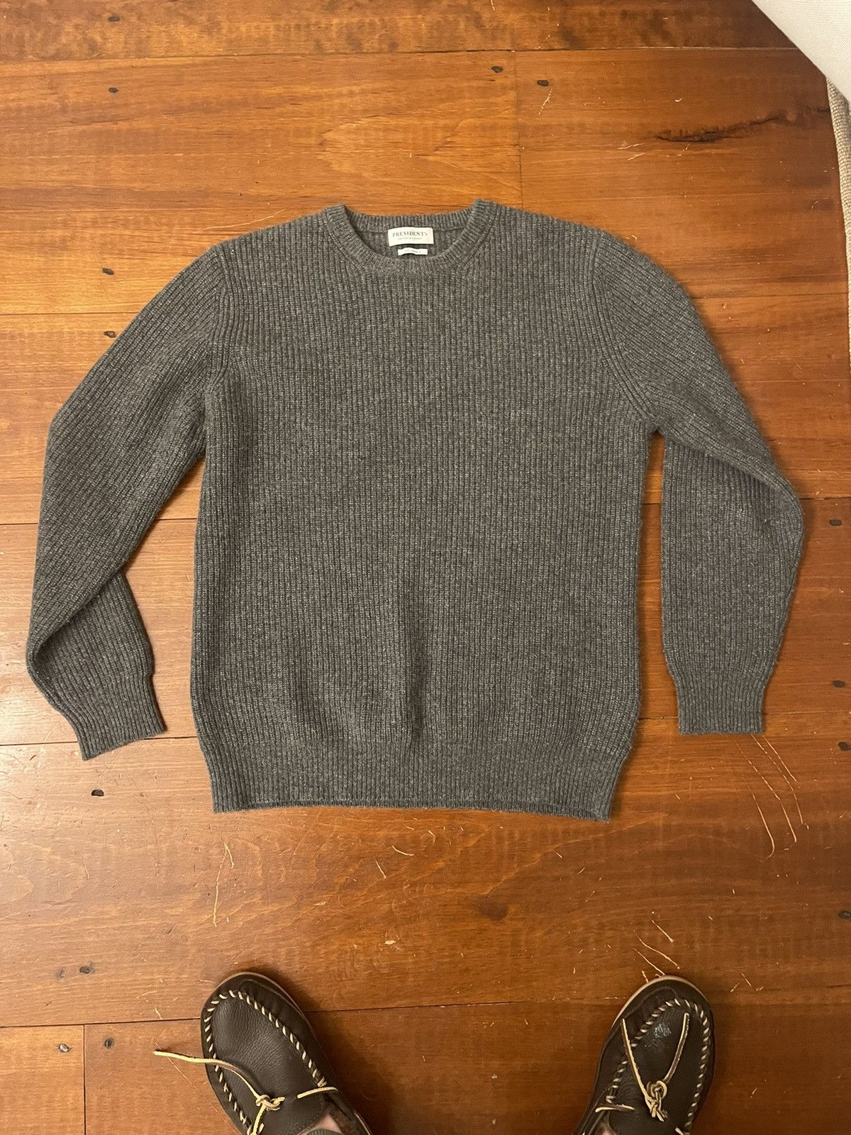 image of Presidents Cashmere Crew Neck in Grey, Men's (Size Medium)