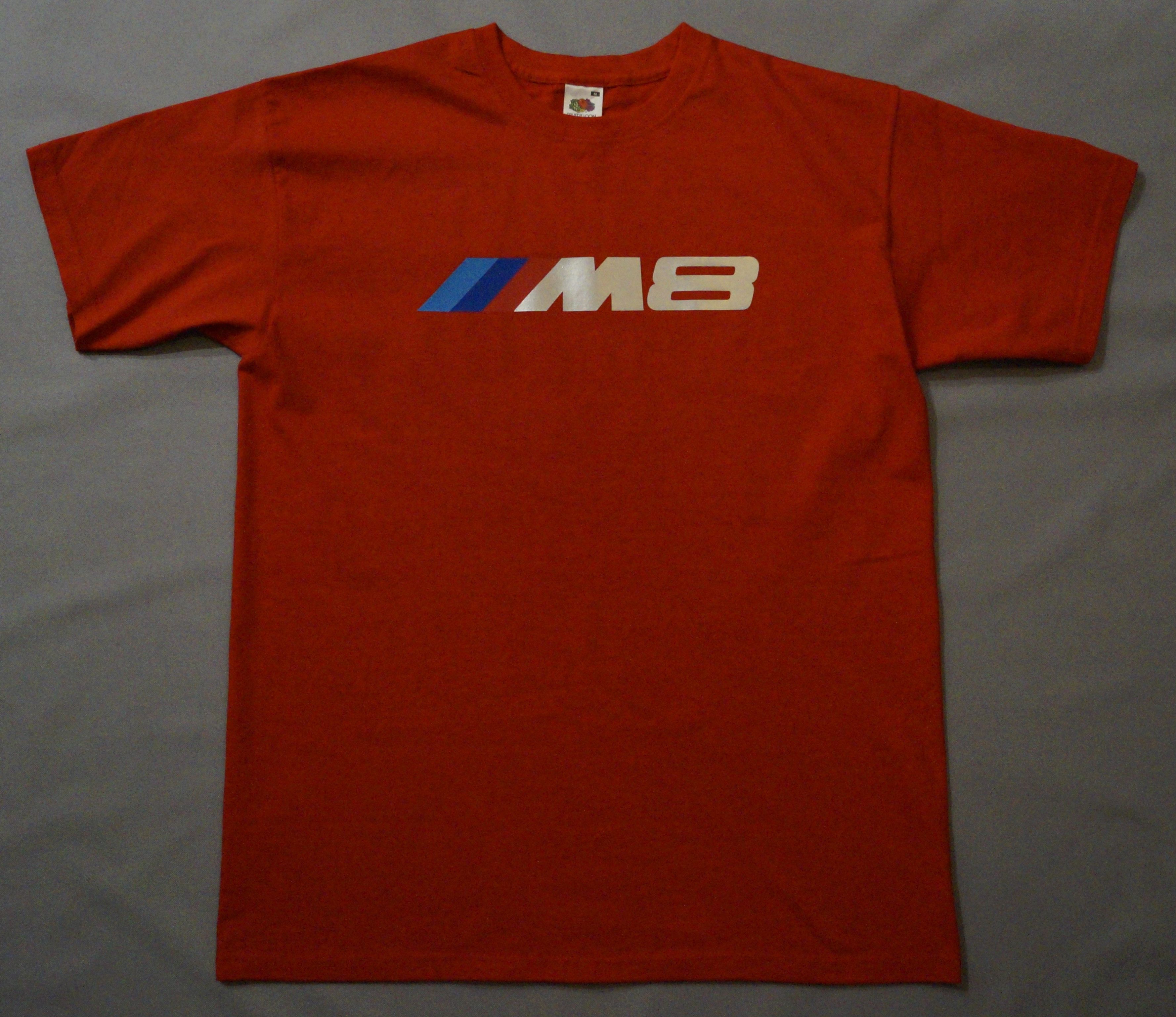 BMW BMW M8 red tee M size Size US M / EU 48-50 / 2 - 1 Thumbnail
