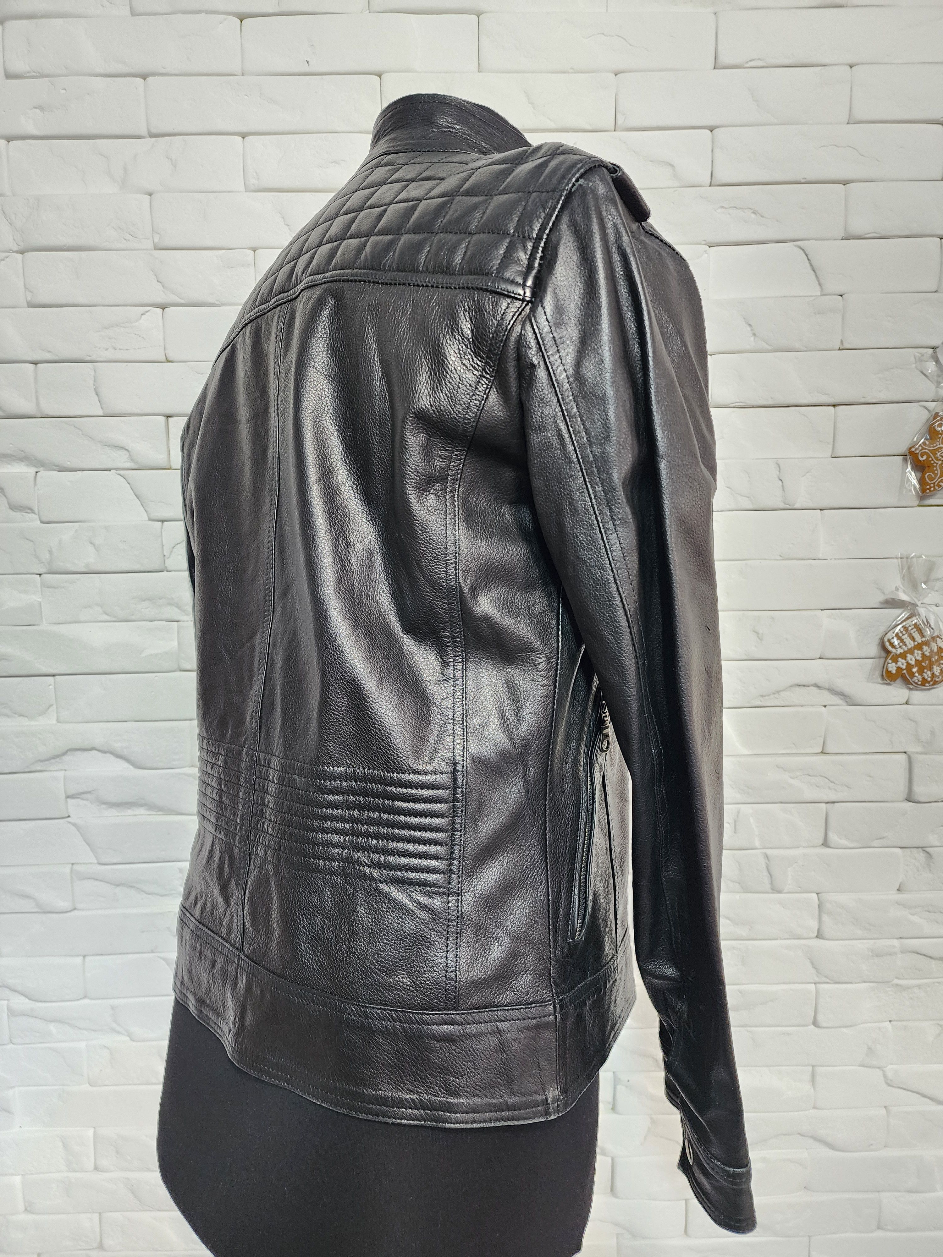 Other Black Leather Women's Jacket: Zippered Sport Style. Size XS / US 0-2 / IT 36-38 - 4 Thumbnail
