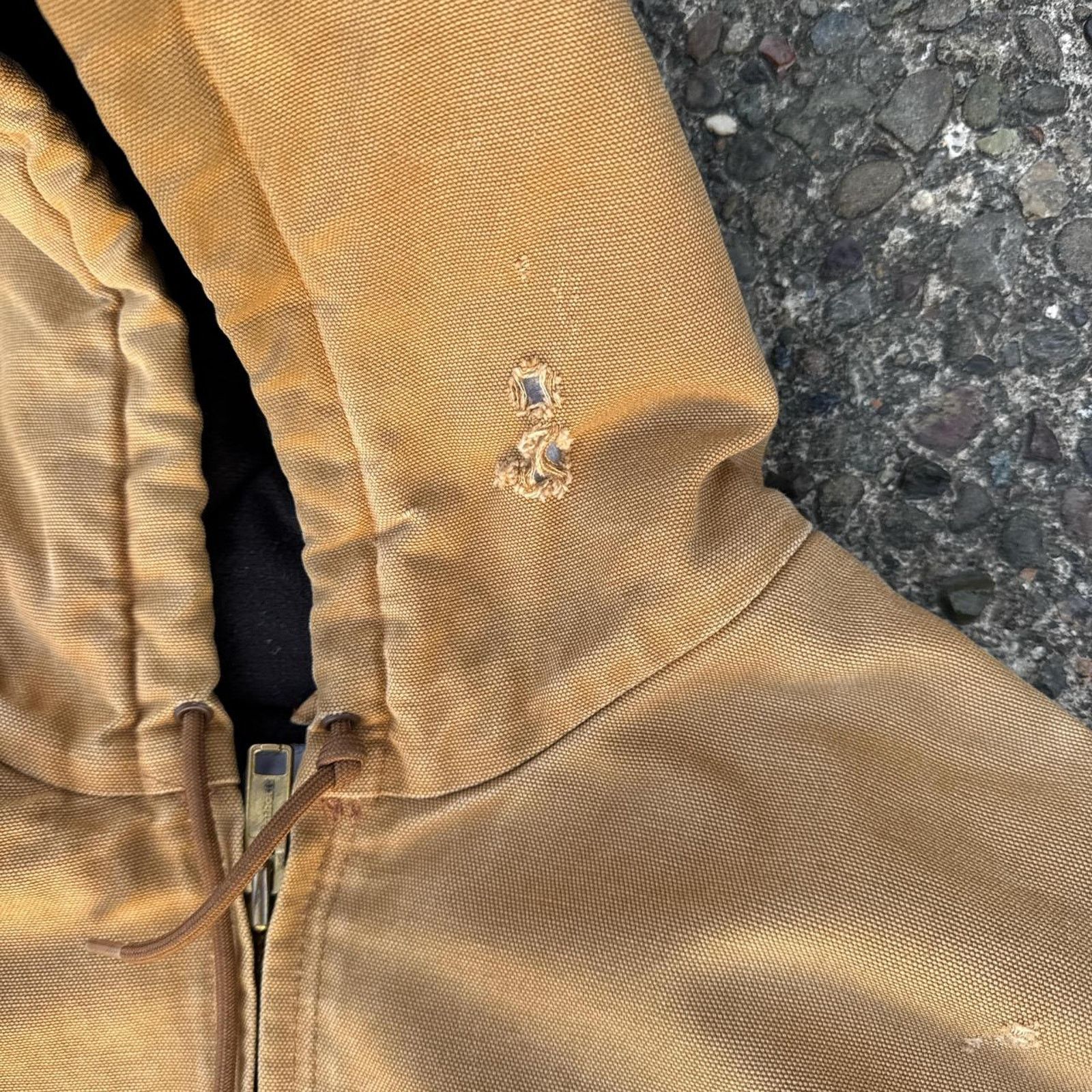 Carhartt Vintage Tan Carhartt Hooded Jacket – Size XL Size US XL / EU 56 / 4 - 4 Thumbnail