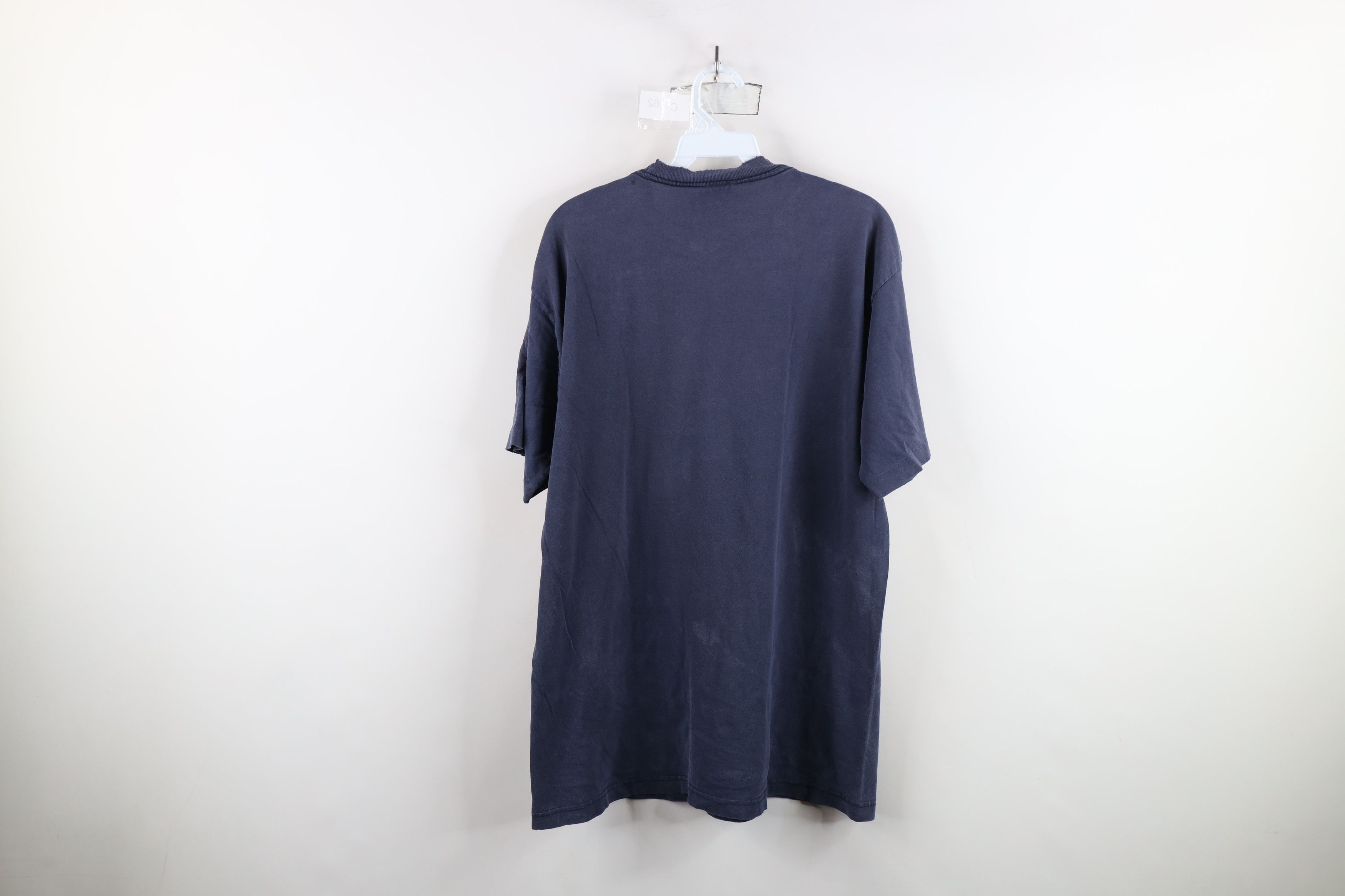 Vintage Vintage 90s Big Logo Notre Dame University T-Shirt Blue Size US L / EU 52-54 / 3 - 13 Thumbnail