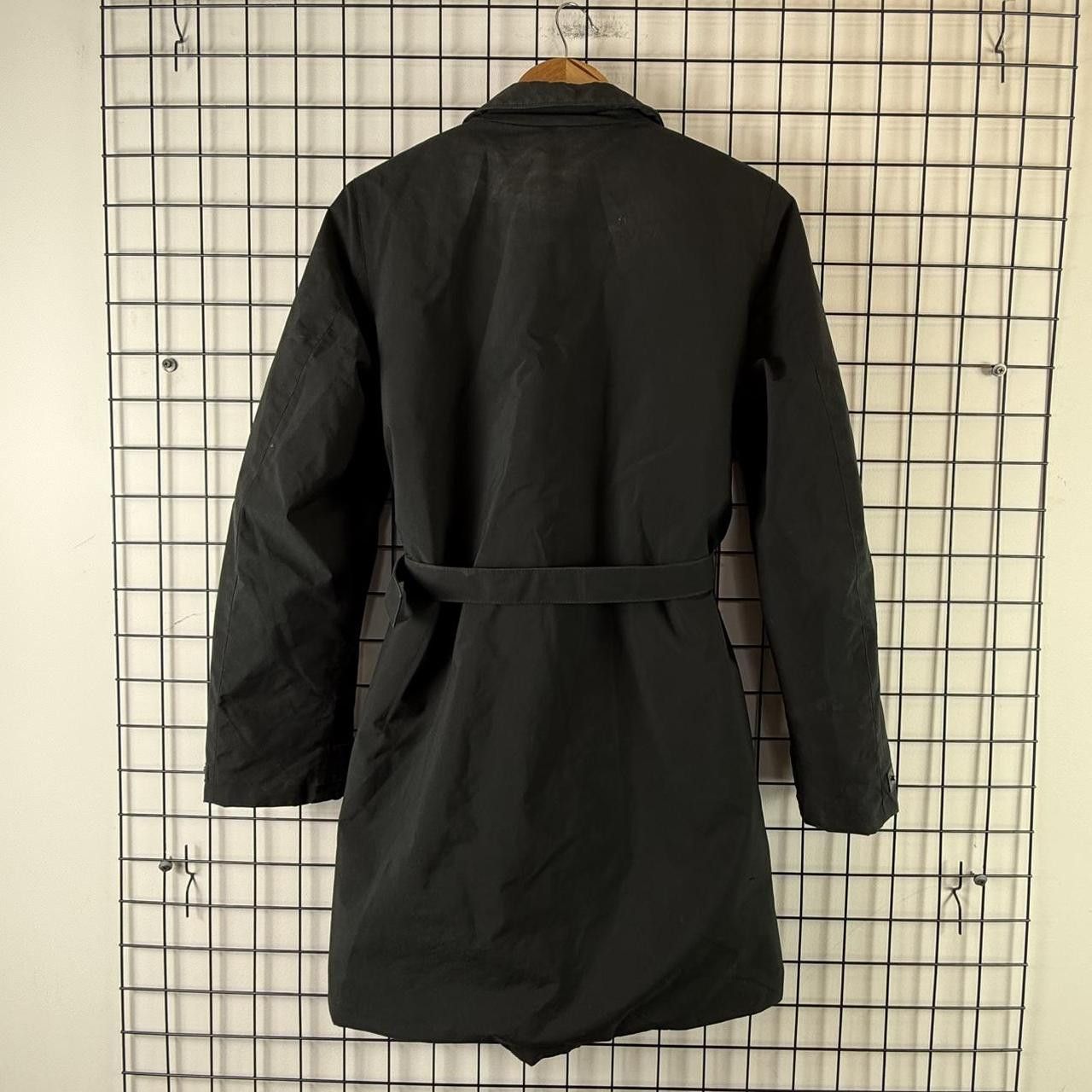 Prada Prada Black Coat Warmed With Belt Black 2000s Size M / US 6-8 / IT 42-44 - 2 Thumbnail