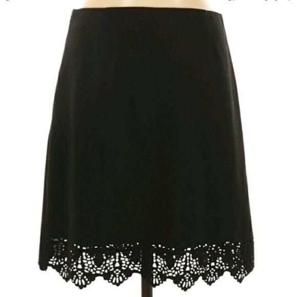 Laundry by Shelli Segal Shelli Segal Faux Suede A-line Skirt Sz 6 Black Scalloped La Size 28" / US 6 / IT 42 - 1 Thumbnail