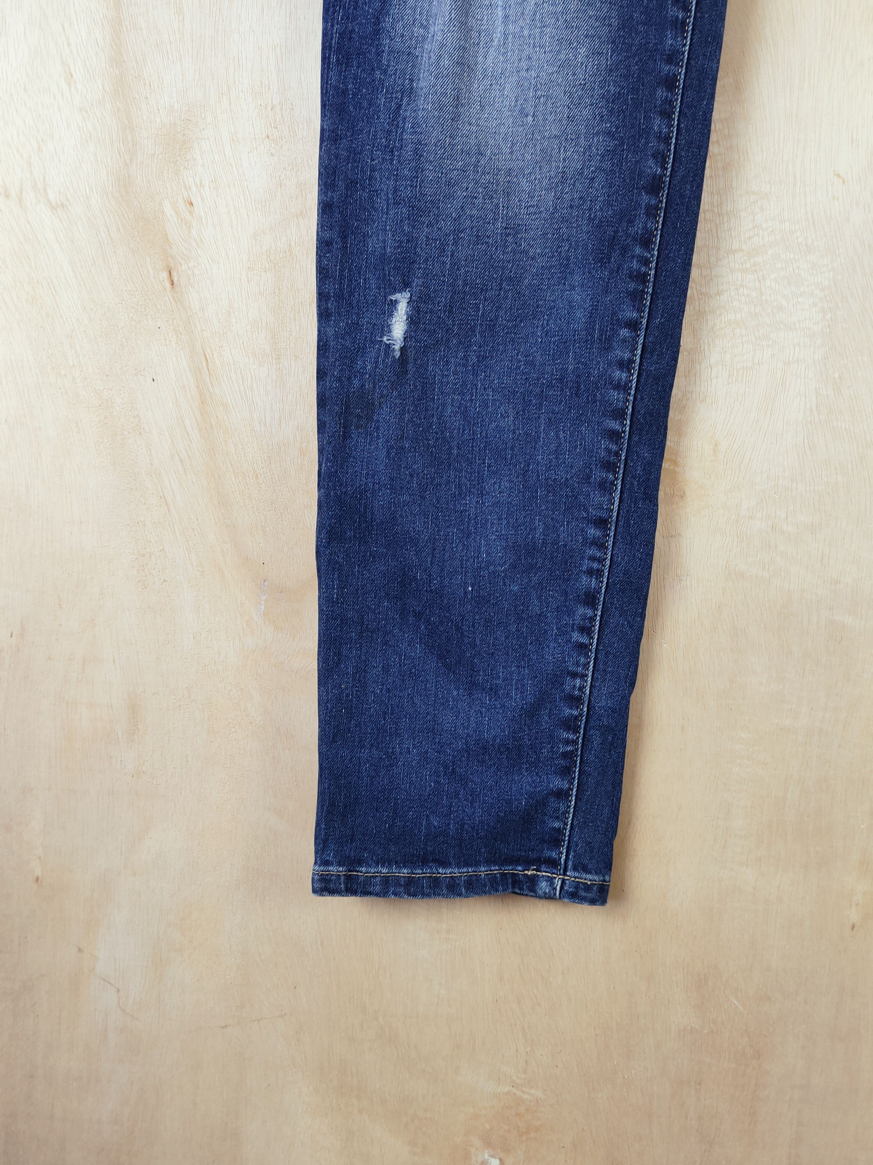 Vintage H&M Dark Blue Distressed Ripped Skinny Jeans #S2658 Size US 34 / EU 50 - 4 Thumbnail