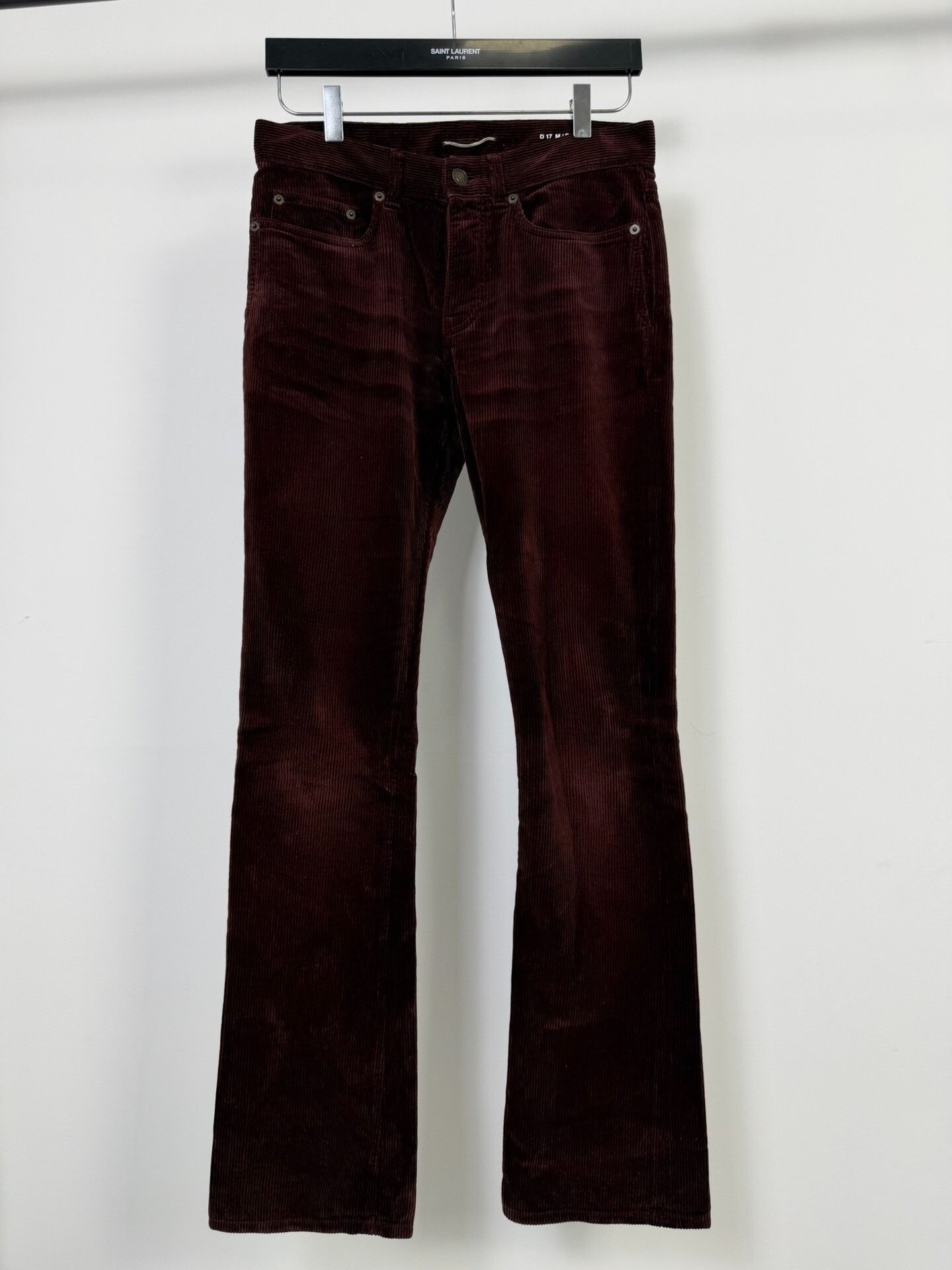 Saint Laurent Paris Saint Laurent Burgundy Corduroy Flared Jeans Size 28" / US 6 / IT 42 - 1 Thumbnail