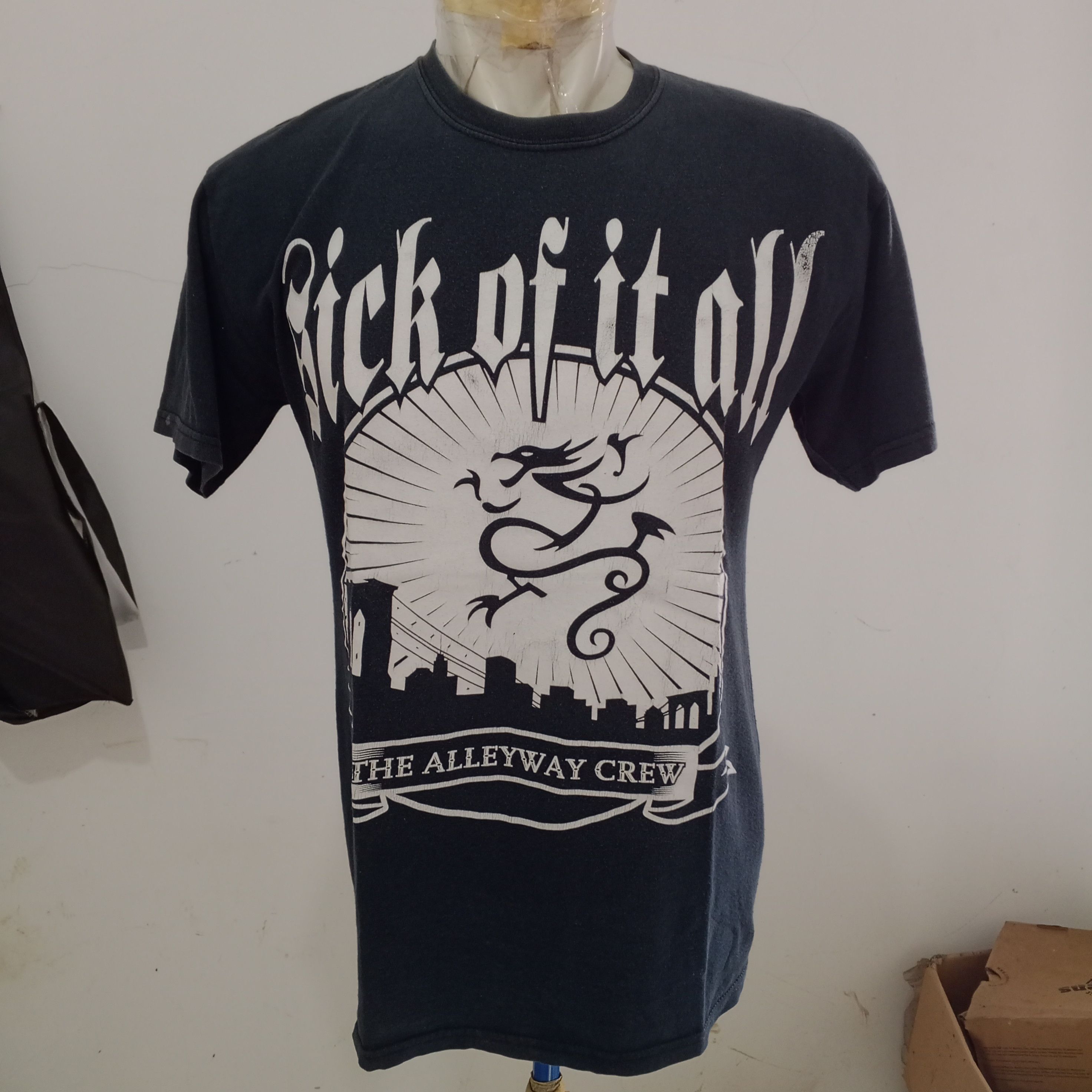 90s Sick of It All Alleyway Crew Tシャツ L 90s Sick of It All Alleyway Crew Tシャツ L - メルカリ