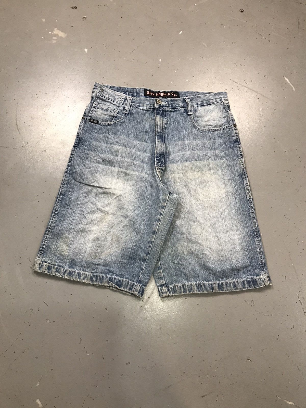 Vintage Vintage 5ive jungle & co skater denim jort Size US 36 / EU 52 - 1 Thumbnail