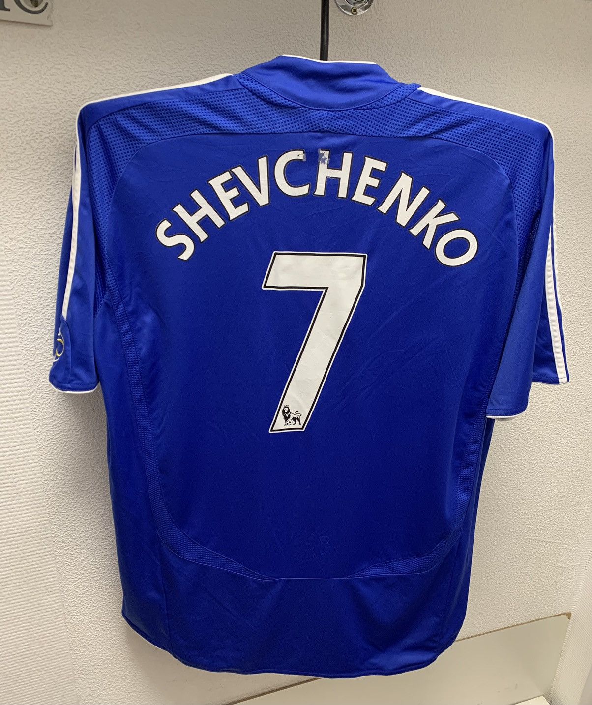 Adidas Shevchenko 7 adidas Chelsea soccer jersey vintage L 2006 Size US L / EU 52-54 / 3 - 10 Thumbnail
