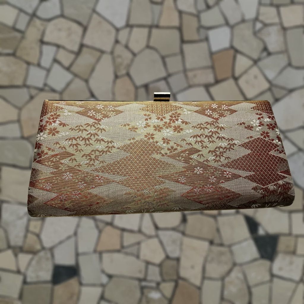Vintage VINTAGE Japanese Kimono Obi Clutch Purse Bag Red Metallic Gold Floral Mirror Size S / US 4 / IT 40 - 1 Thumbnail