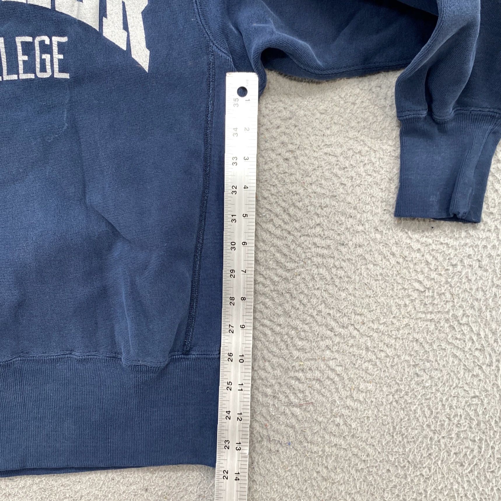 Champion VINTAGE Luther College Champion Reverse Weave Sweatshirt Small Mens Blue College 90s Pullover Reversible Distressed Size US S / EU 44-46 / 1 - 6 Thumbnail