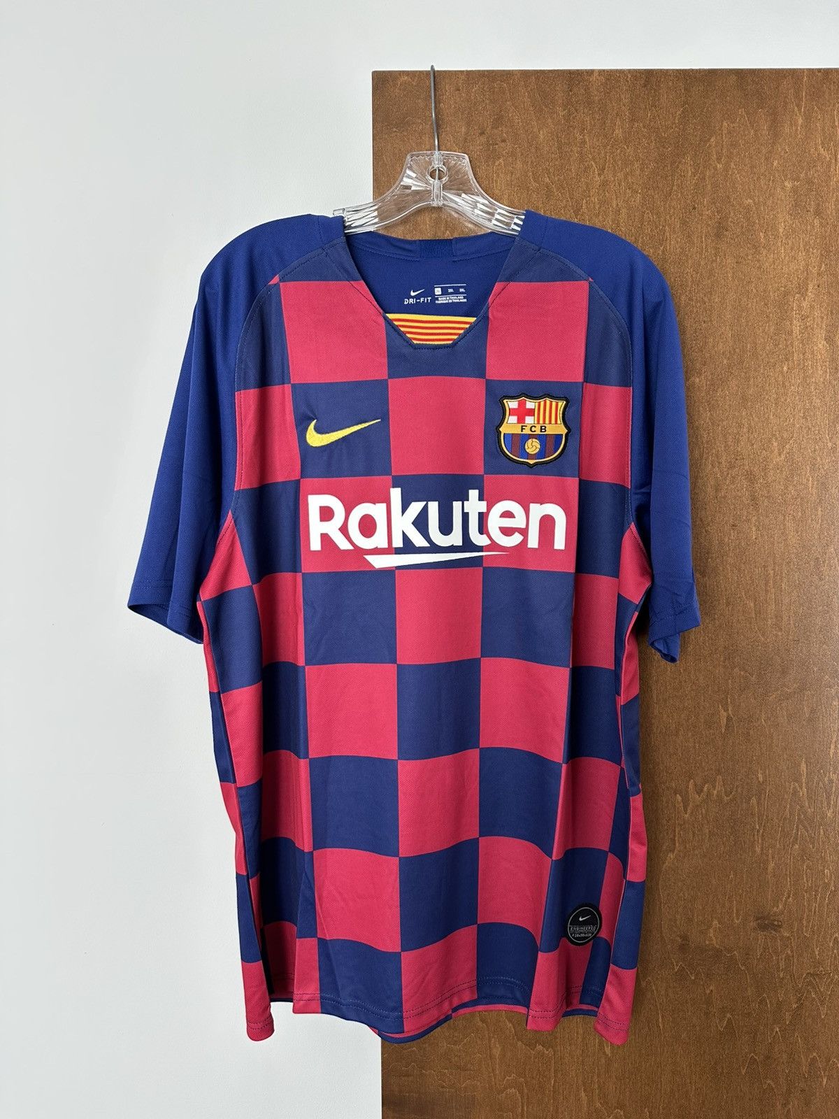 Nike Barcelona 19/20 Home Soccer Jersey - Suárez 9 - Replica | Grailed