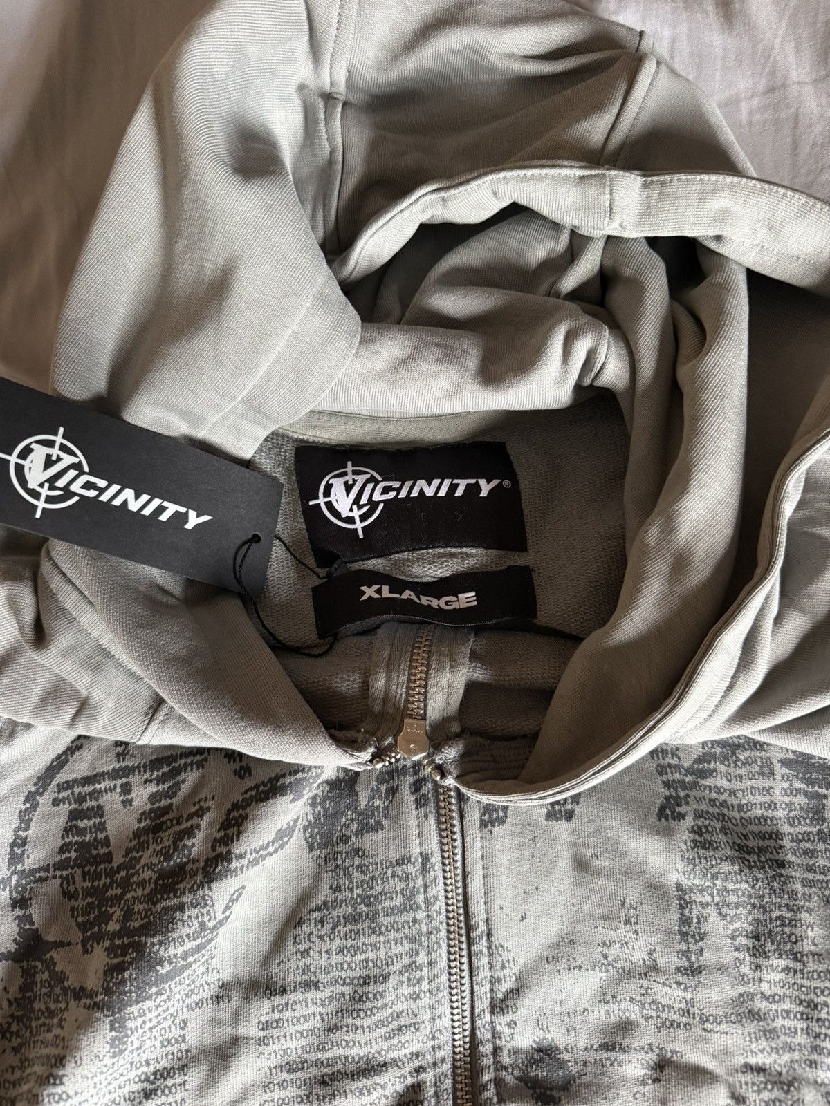 Other Vicinity Binary Zip Up Hoodie Size US XL / EU 56 / 4 - 6 Thumbnail