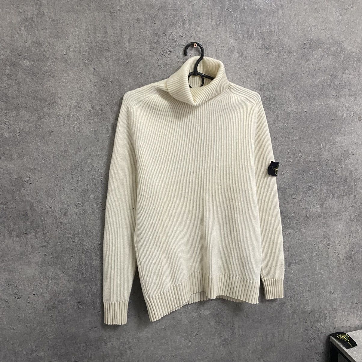 Stone Island Vintage Stone Island Turtleneck Wool Knit Sweater Size US L / EU 52-54 / 3 - 3 Thumbnail