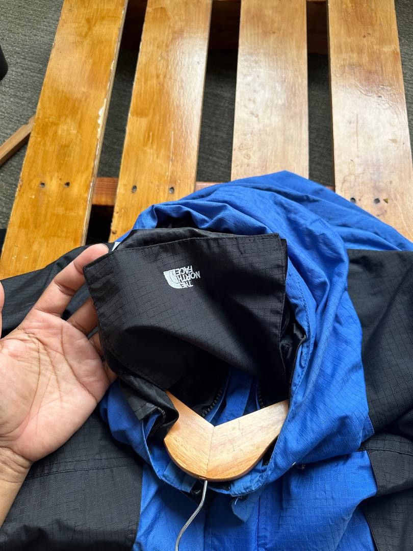 The North Face × Vintage THE NORTH FACE SUMMIT SERIES GORETEX JACKET Size US M / EU 48-50 / 2 - 13 Thumbnail