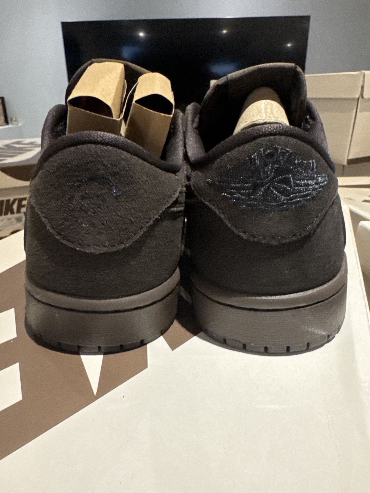 Jordan Brand jordan 1 low travis scott velvet brown Size US 6 / EU 39 - 11 Thumbnail