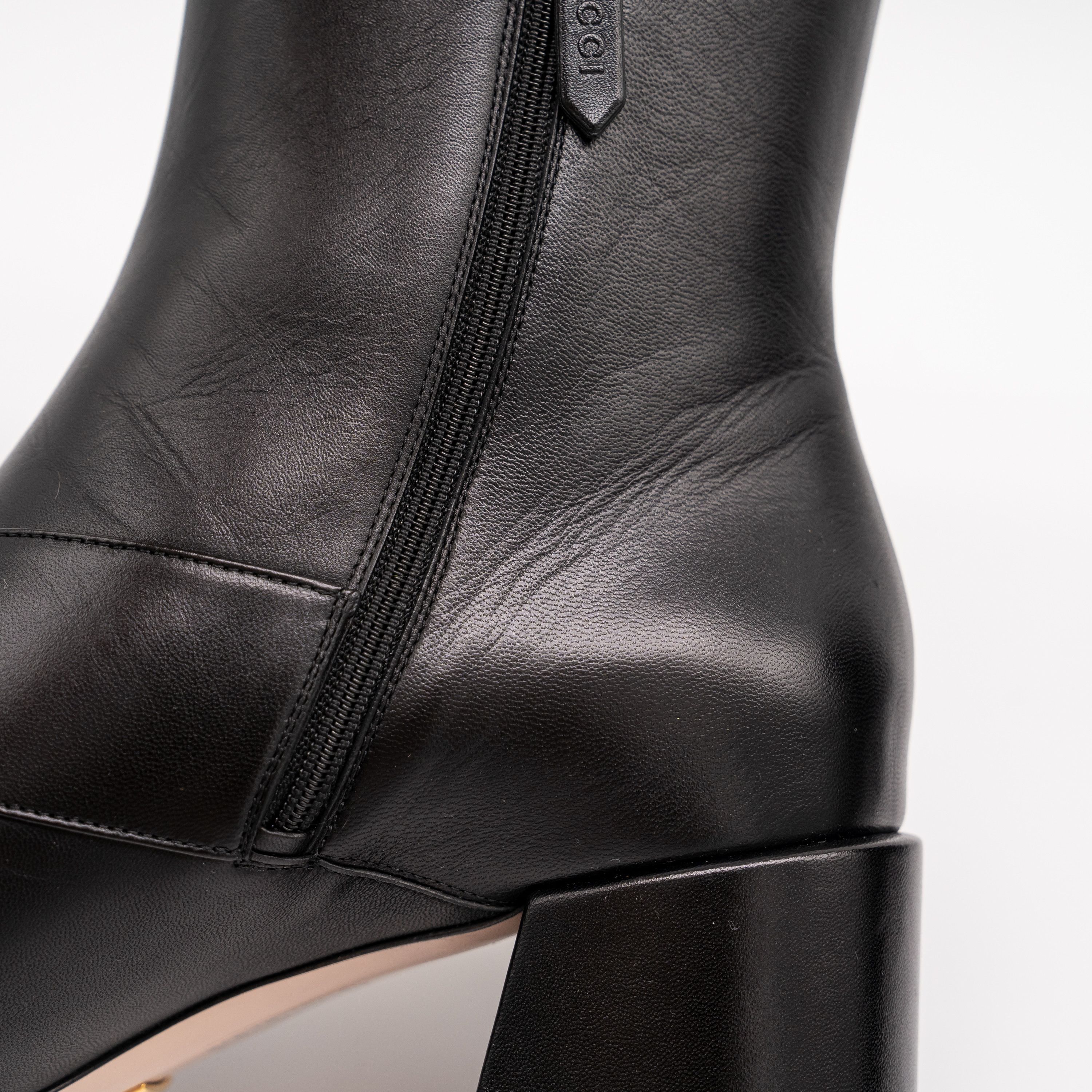 Gucci 41G 11 US Gucci GG Blondie Black Leather Ankle Boots Gold Size US 11 / IT 41 - 10 Thumbnail