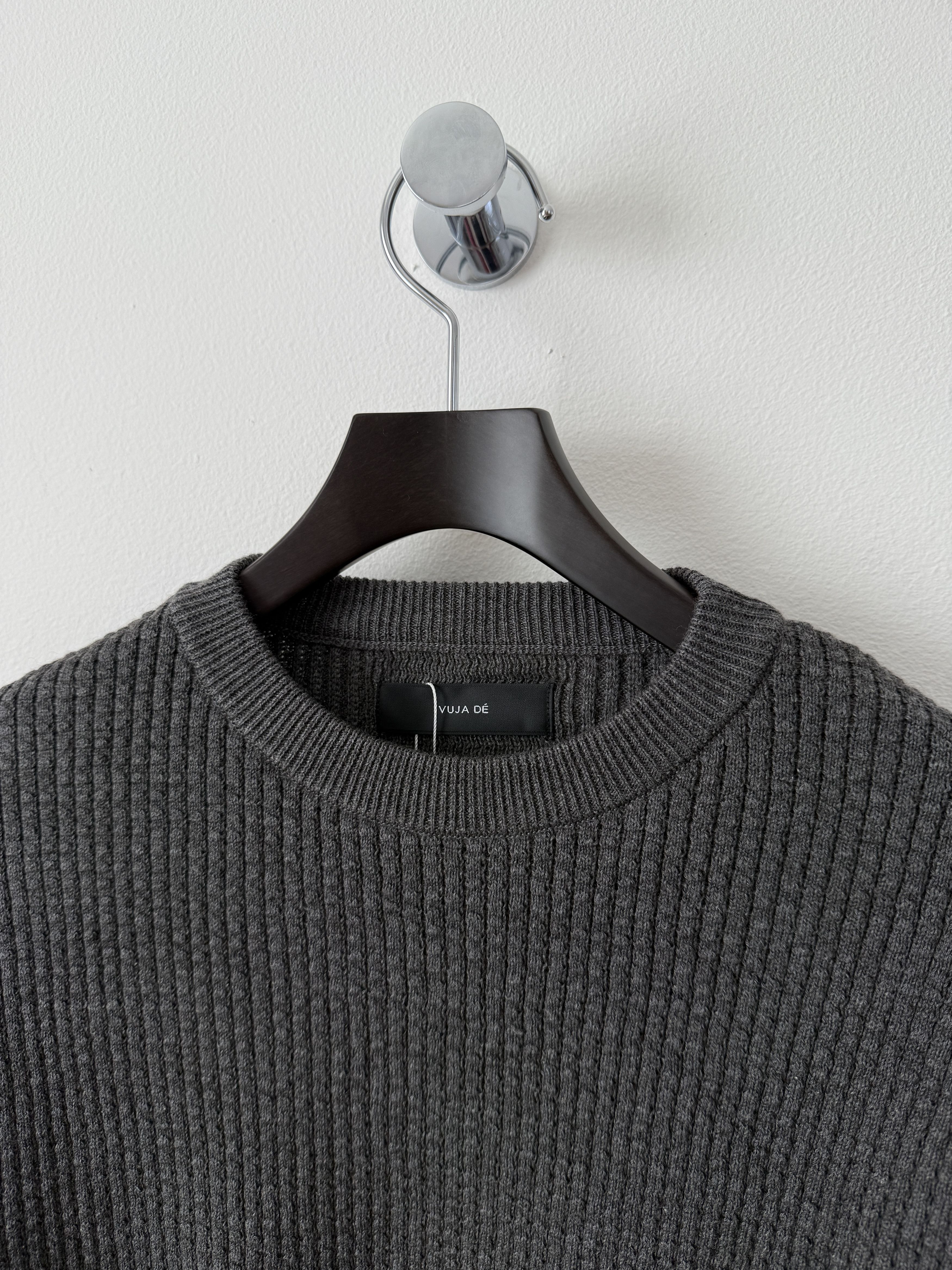 Vuja De Relaxed Waffle Knit Sweater Charcoal Size US S / EU 44-46 / 1 - 5 Thumbnail