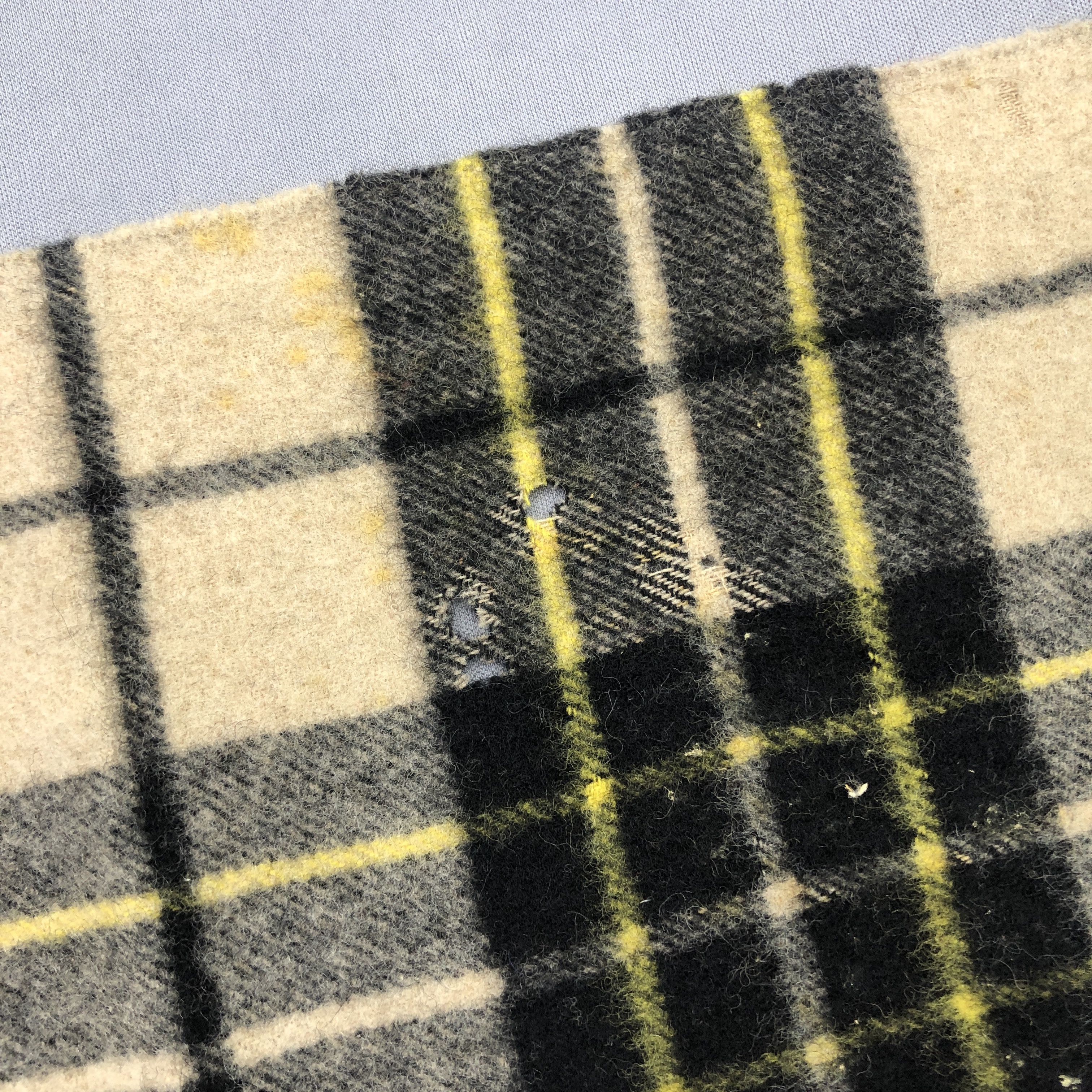 Vintage Vintage Elle Scarf Tartan Plaid Large Wool Cashmere Scarves Size ONE SIZE - 5 Thumbnail