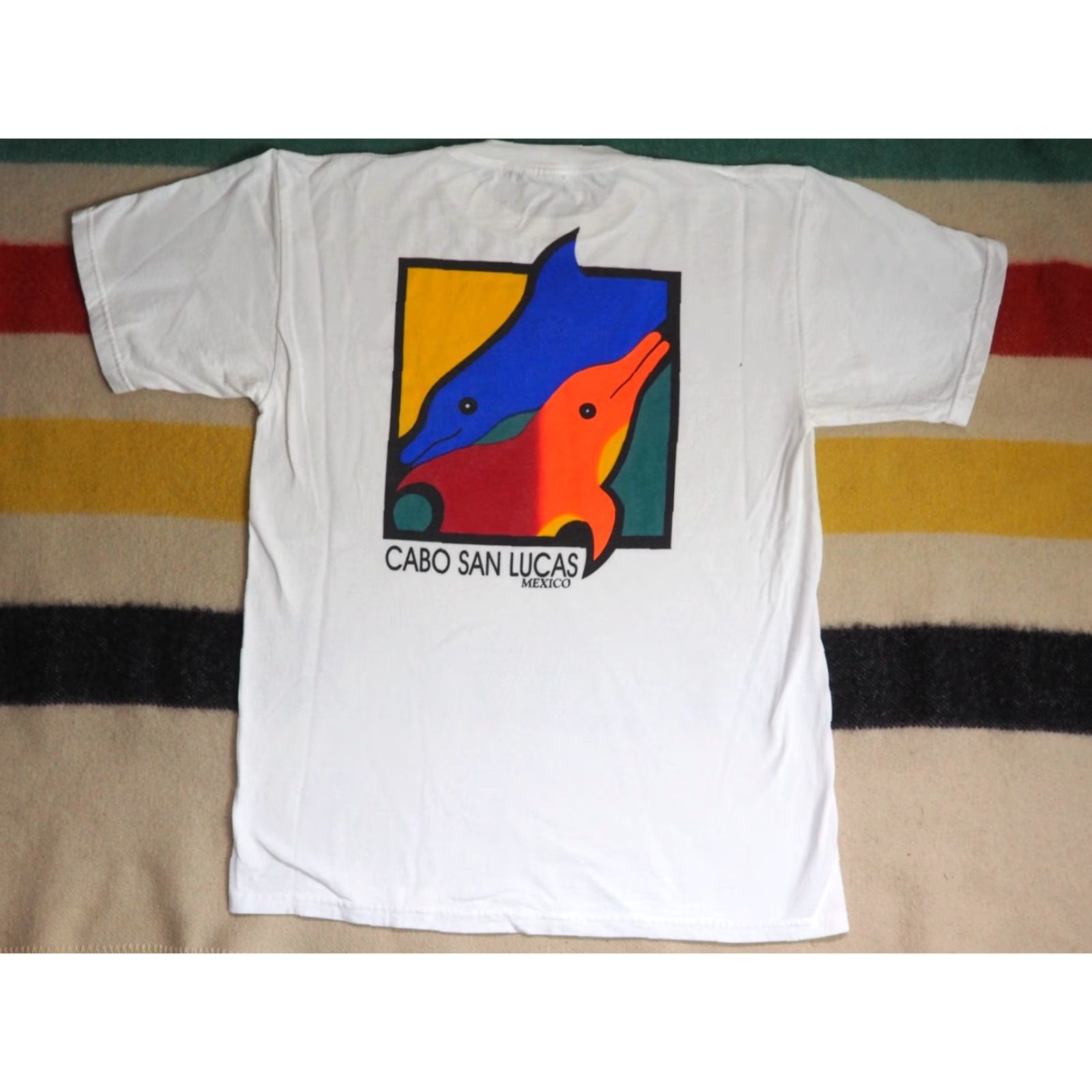 Vintage VINTAGE 90s Cabo San Lucas Mexico Dolphin Travel Graphic Print White Tee T-Shirt Mens L Size US L / EU 52-54 / 3 - 2 Thumbnail