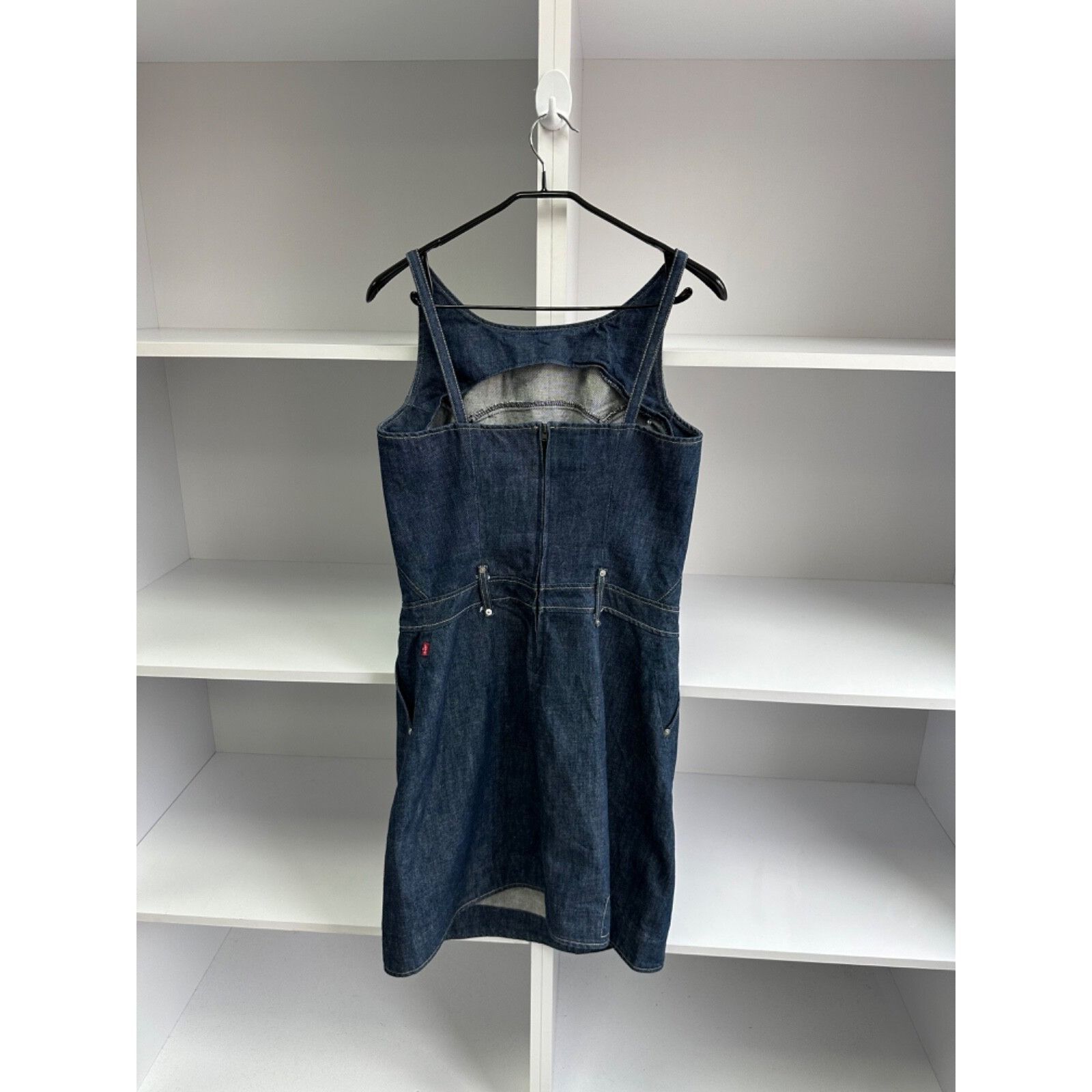 Levi's VTG Levi’s Woman Engineered Denim Dress Sz M Size M / US 6-8 / IT 42-44 - 5 Thumbnail