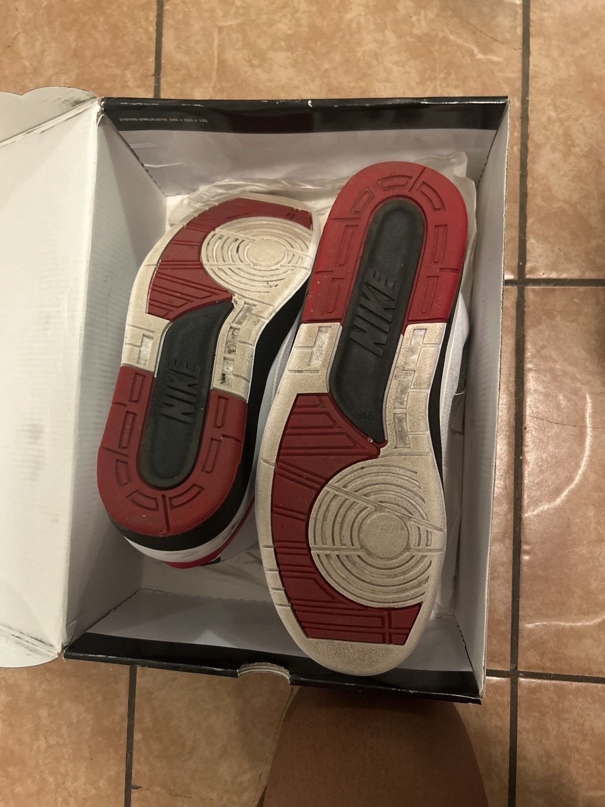 Jordan Brand Jordan 2 Size US 9.5 / EU 42-43 - 3 Thumbnail