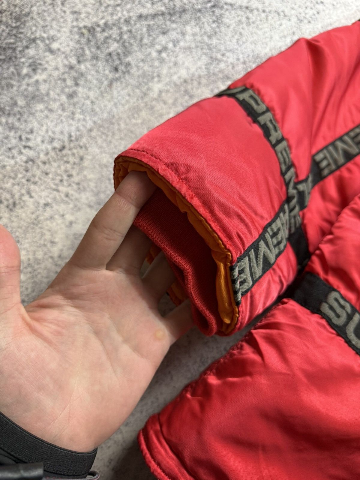 Supreme Supreme Logo Tape N-3B Parka Size US M / EU 48-50 / 2 - 8 Thumbnail