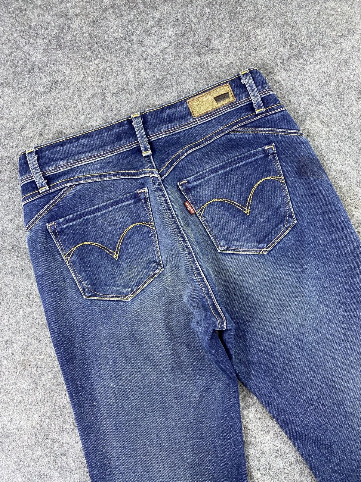 Jean × Levi's × Vintage Vintage Levis Straight Blue Wash Jeans - J1044 Size 26" / US 2 / IT 38 - 6 Thumbnail
