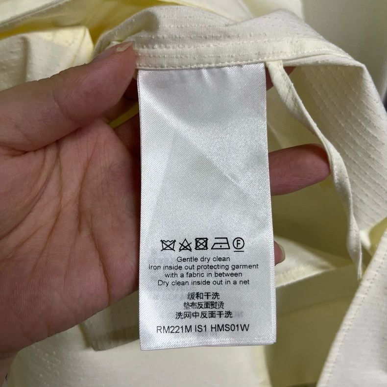 Louis Vuitton Louis Vuitton White Asymmetric Logo Long Sleeve Shirt-2508 Size US XL / EU 56 / 4 - 5 Thumbnail